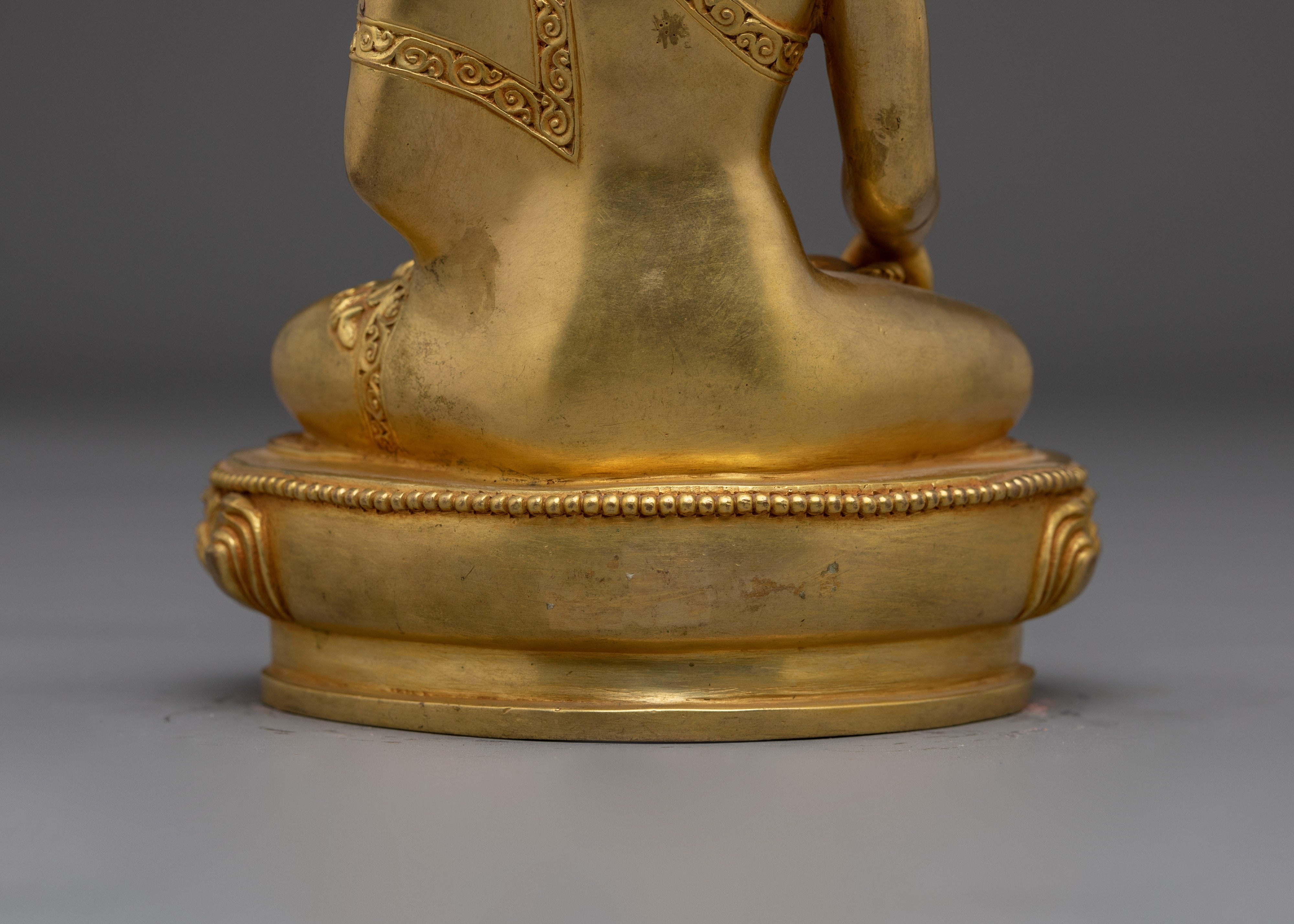 Shakyamuni Buddha Radiant Statue | Buddhist Spiritual Artwork