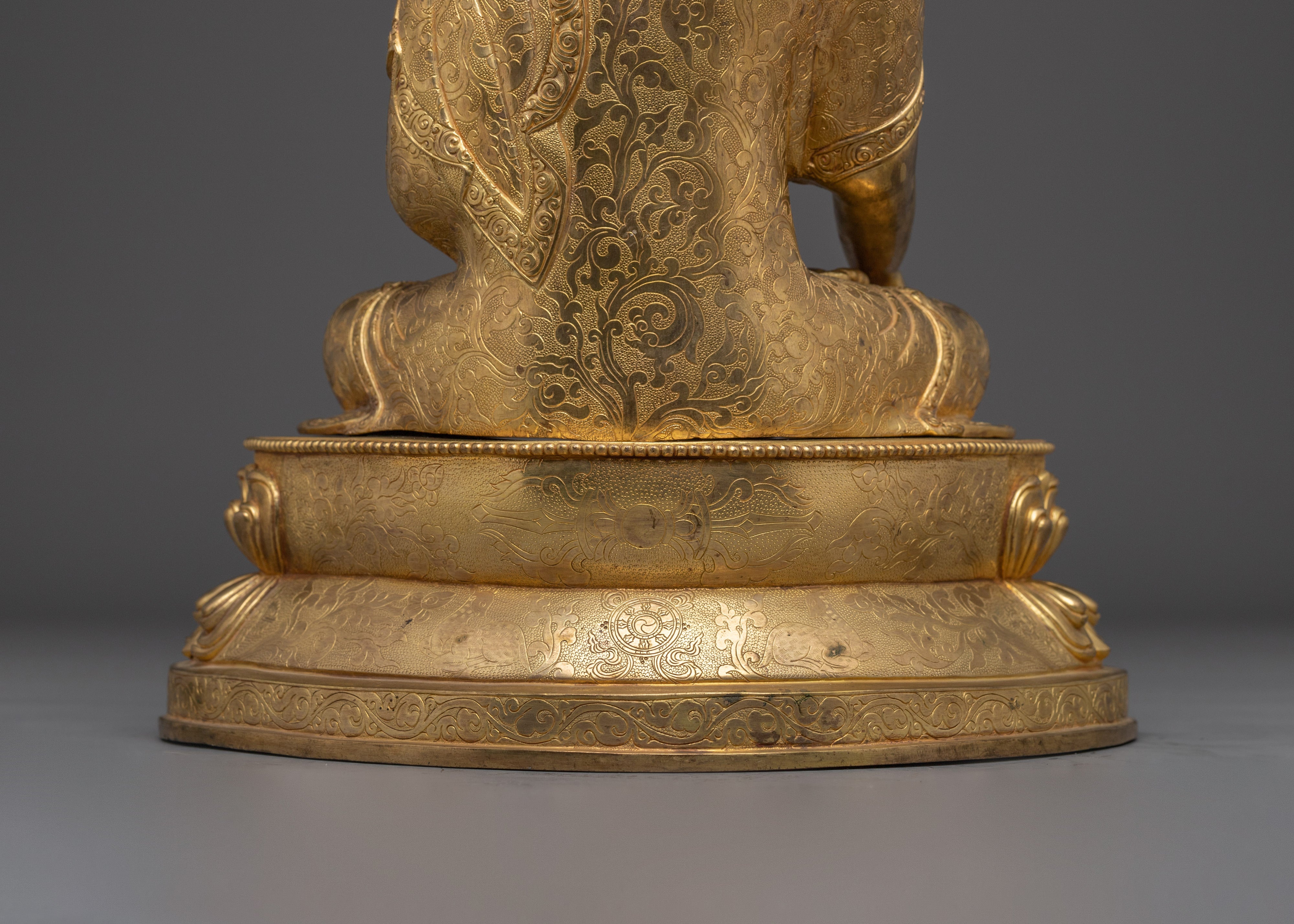 Buddhist Spiritual Icon Shakyamuni Buddha | Golden Handmade Statue