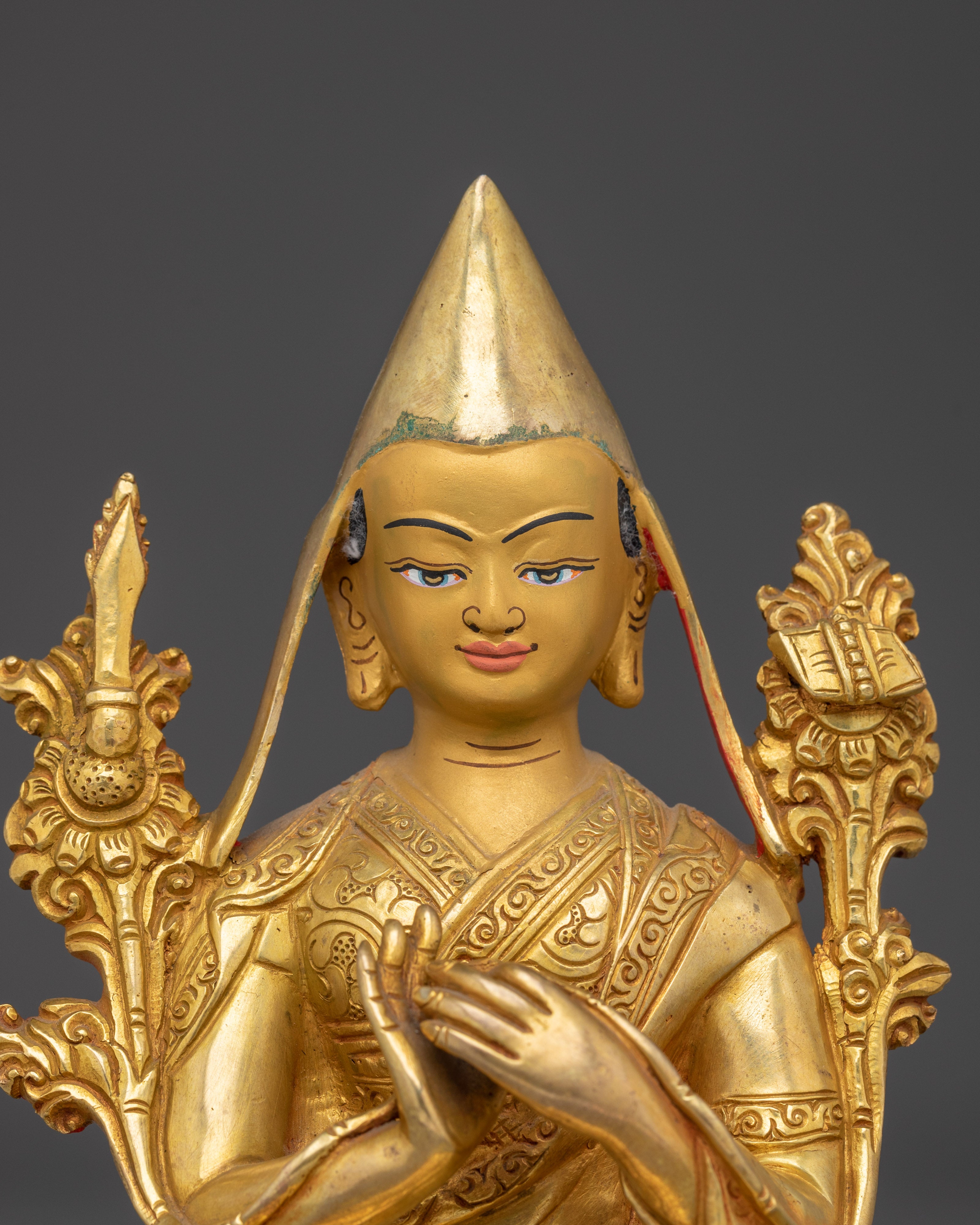 Tsongkhapa Statue Set | Symbolism of Wisdom and Compassion
