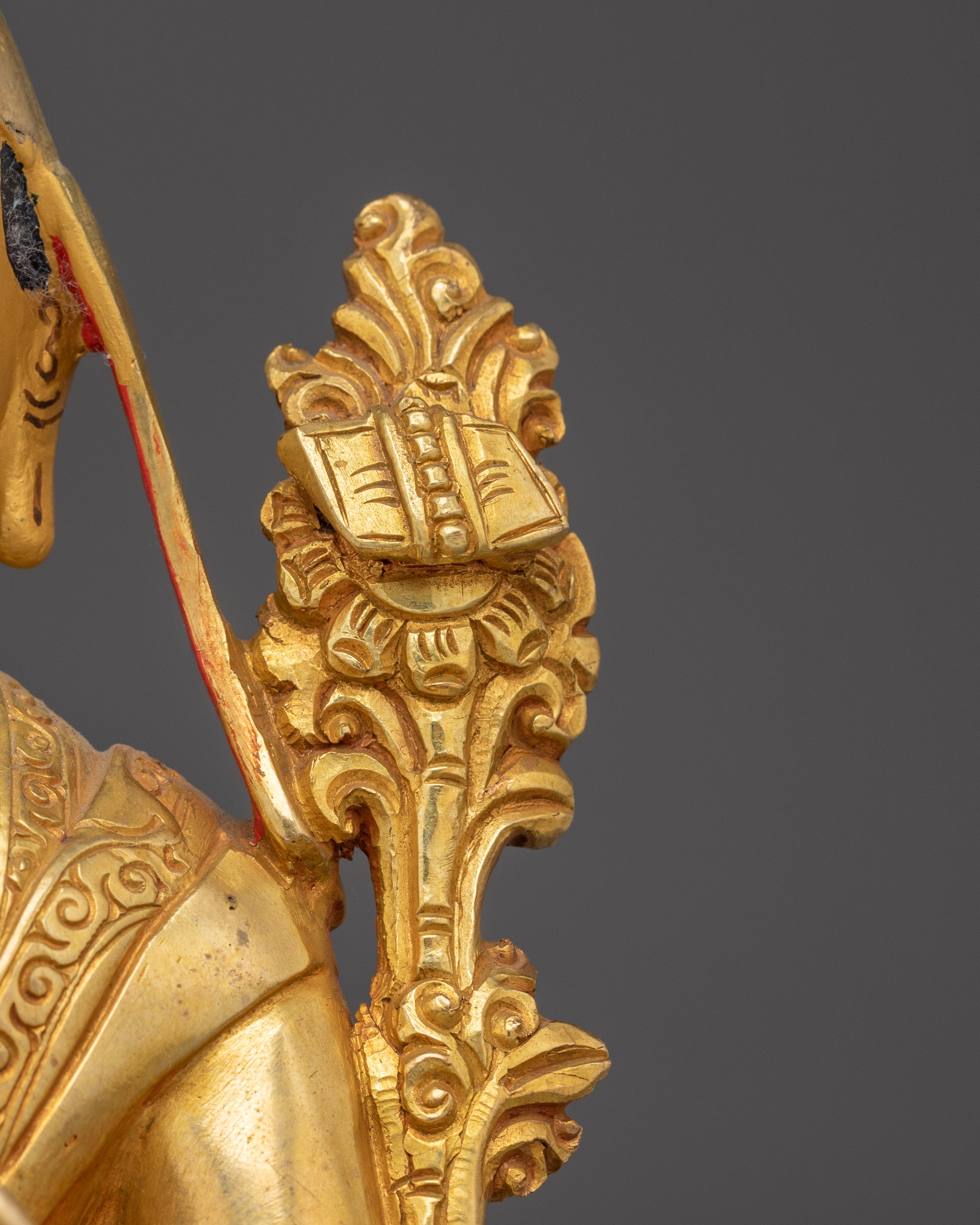 Tsongkhapa Statue Set | Symbolism of Wisdom and Compassion