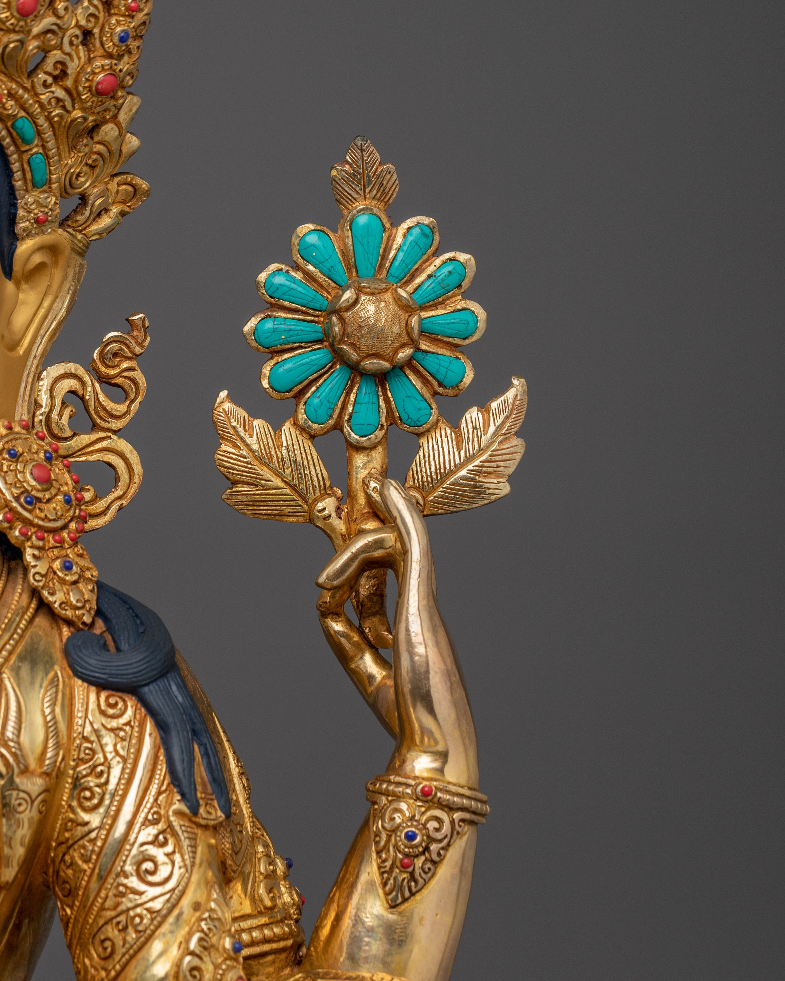 Gold Gilded Four Armed Chenrezig Statue with Copper for Meditation
