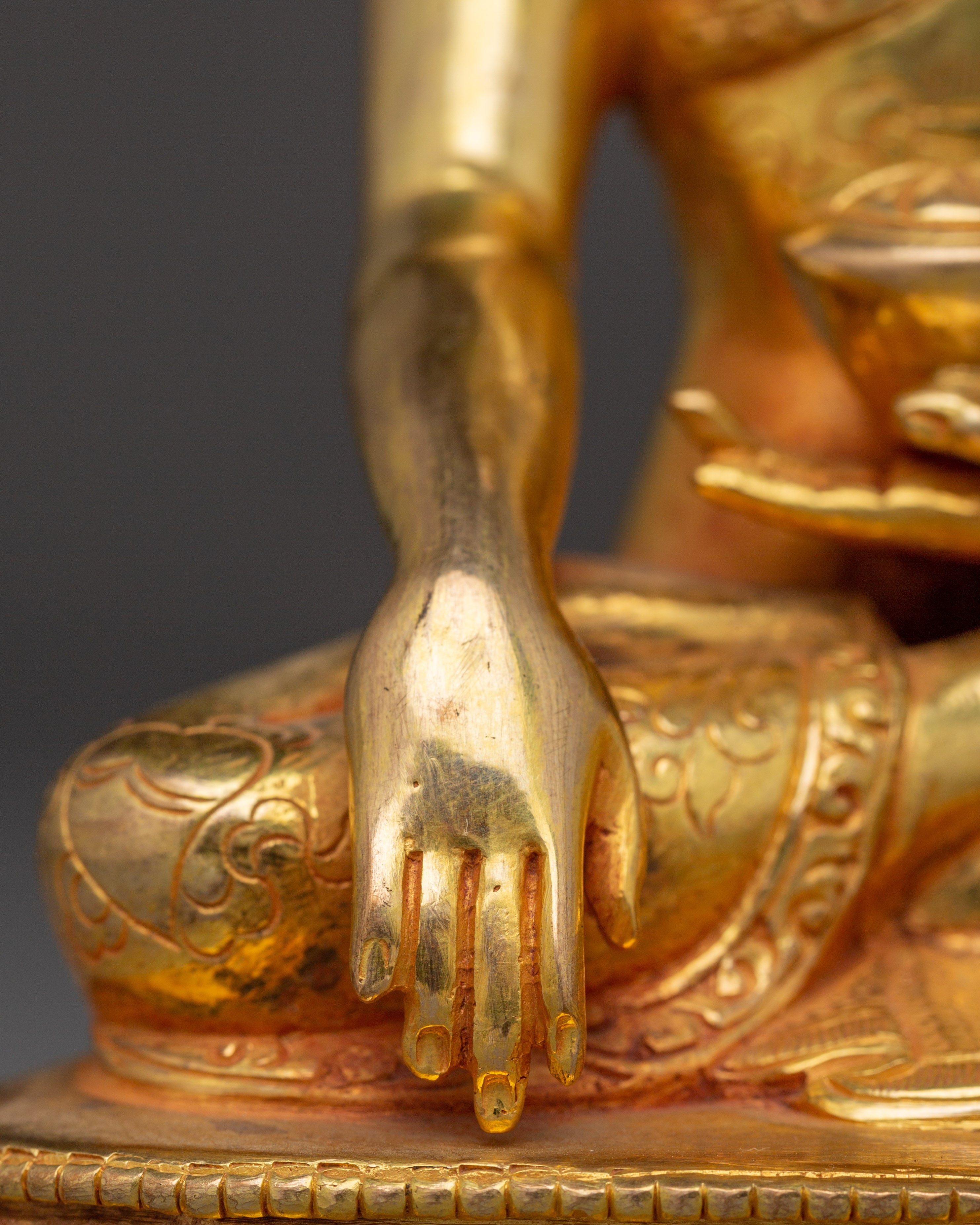 Shakyamuni Buddha Art in Copper | Sacred Buddha Sculpture for Meditation