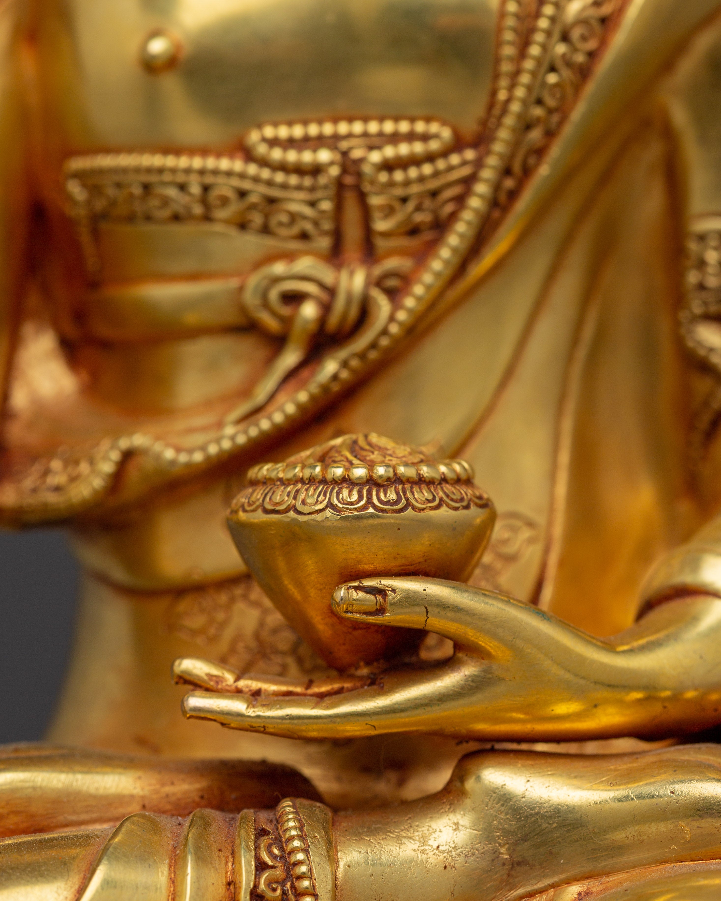Serene Tibetan Shakyamuni Buddha Art | Enlightenment Symbol Gautama Buddha