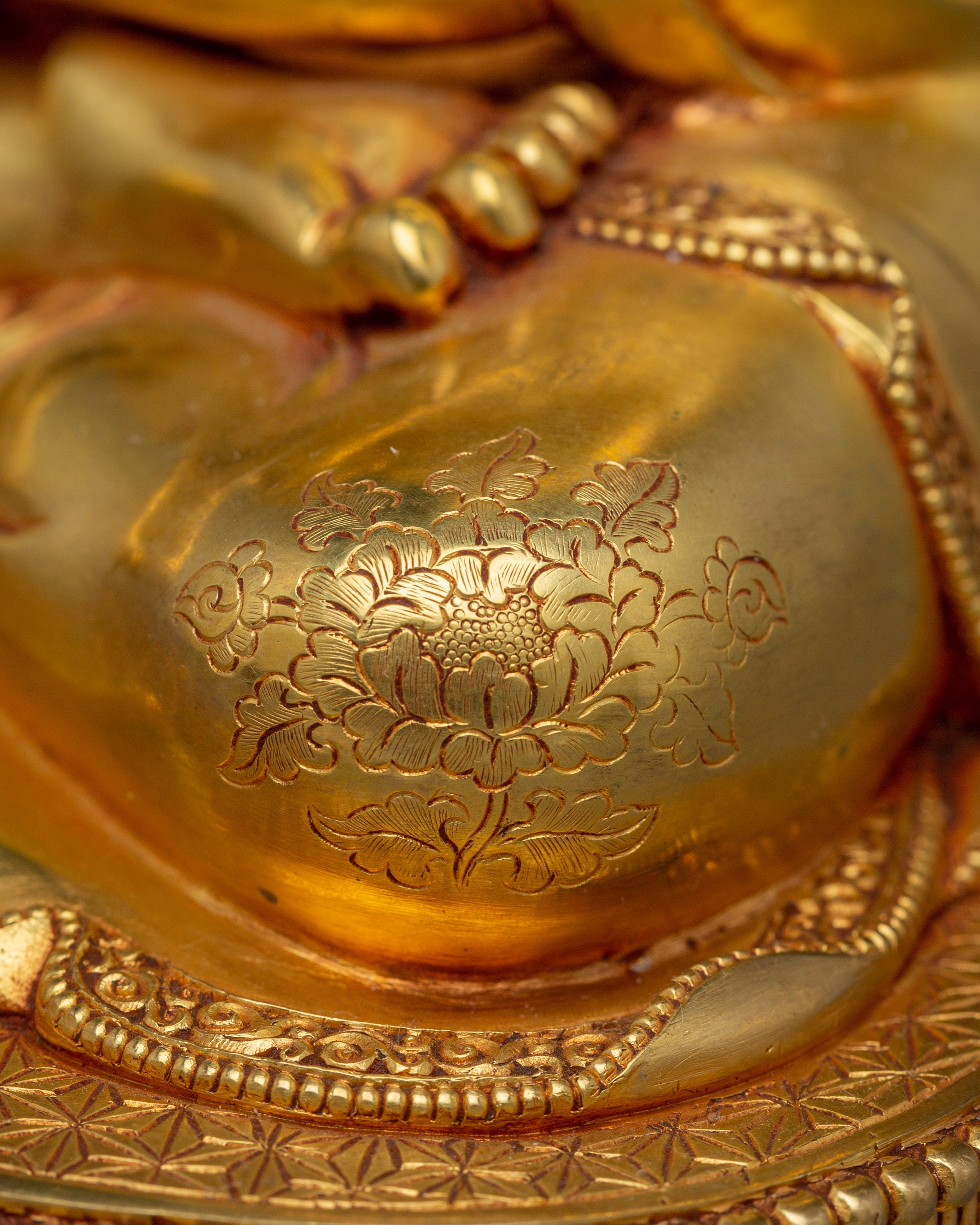 Serene Tibetan Shakyamuni Buddha Art | Enlightenment Symbol Gautama Buddha