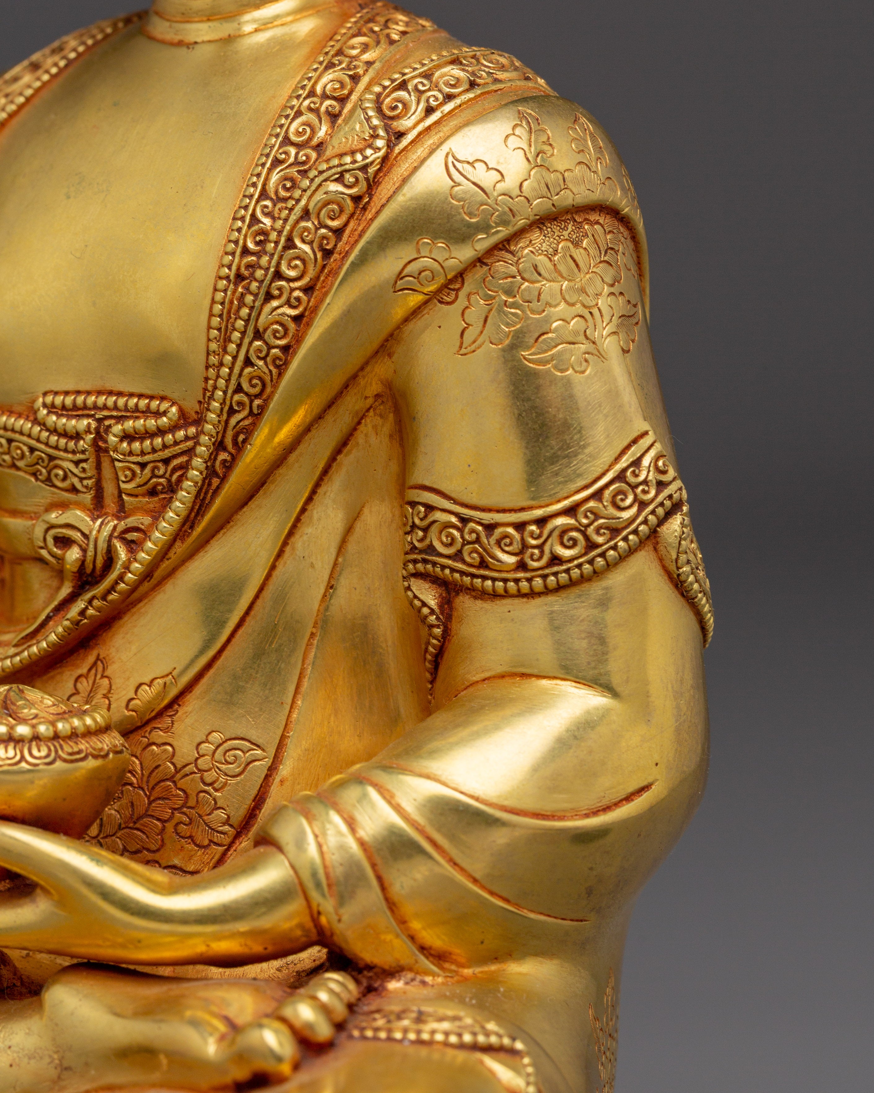 Serene Tibetan Shakyamuni Buddha Art | Enlightenment Symbol Gautama Buddha