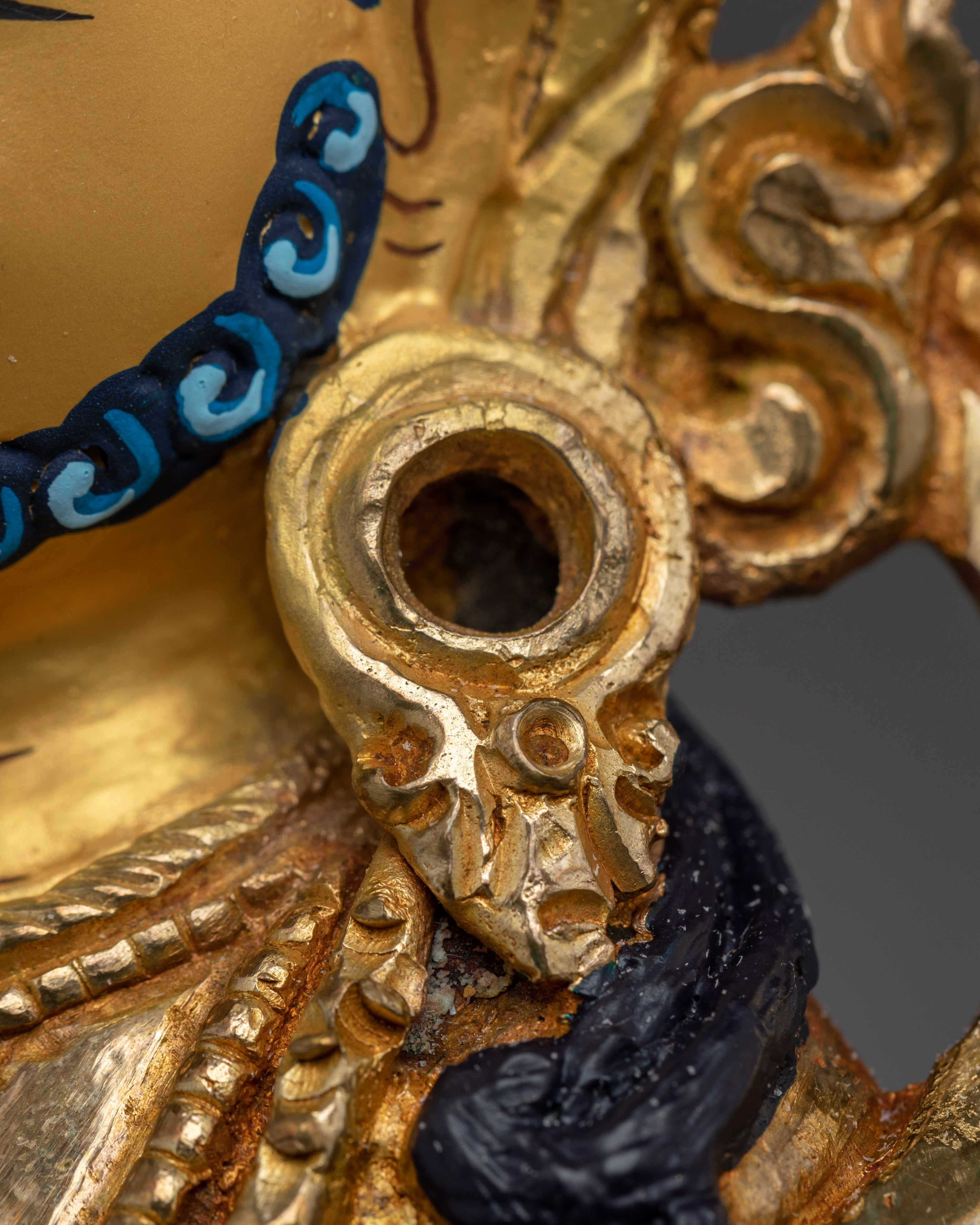 Buddhist God of Fortune Dzambhala | Prosperity Deity