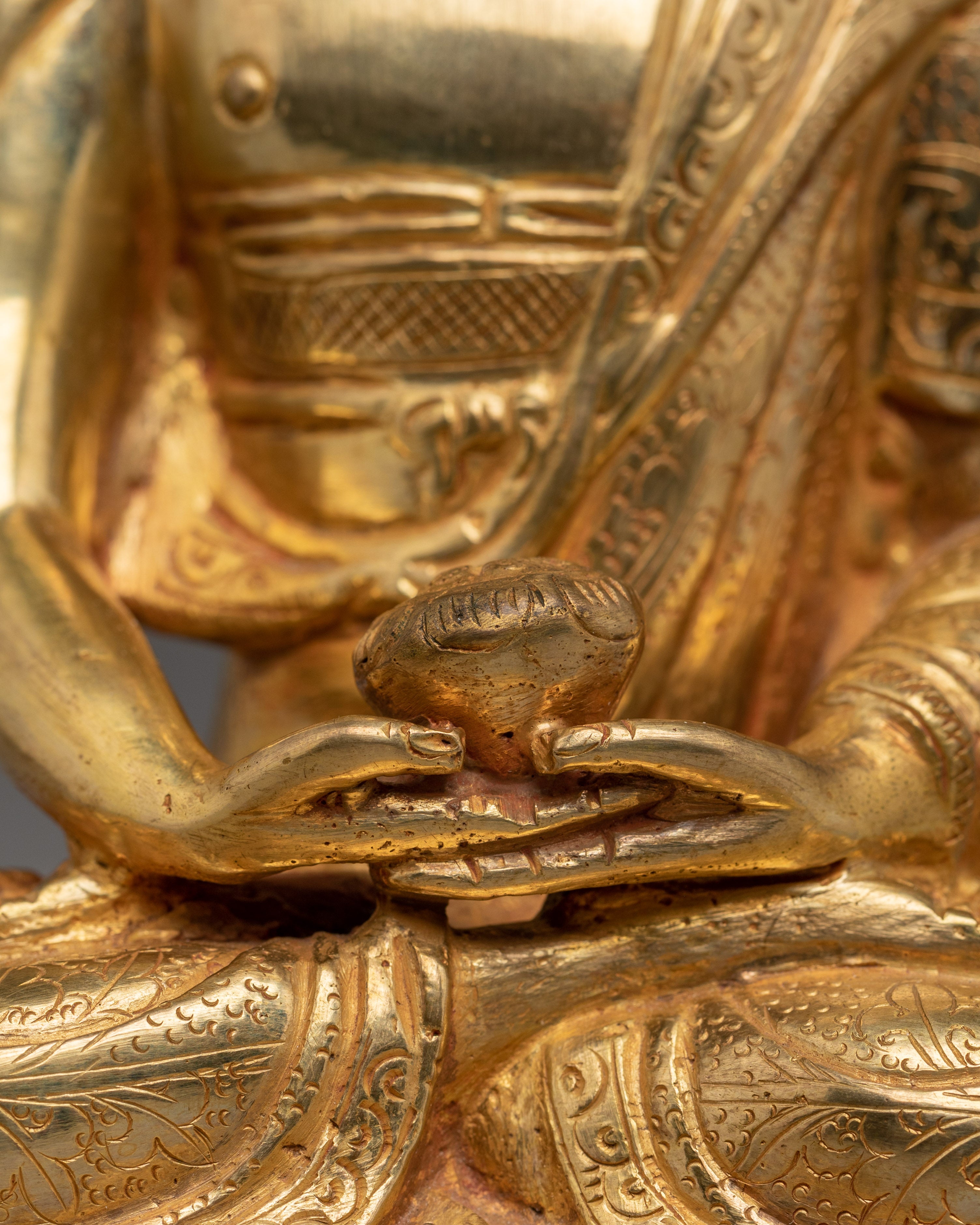 Radiant Statue of Amitabha Buddha | Ruler of the Pure Land