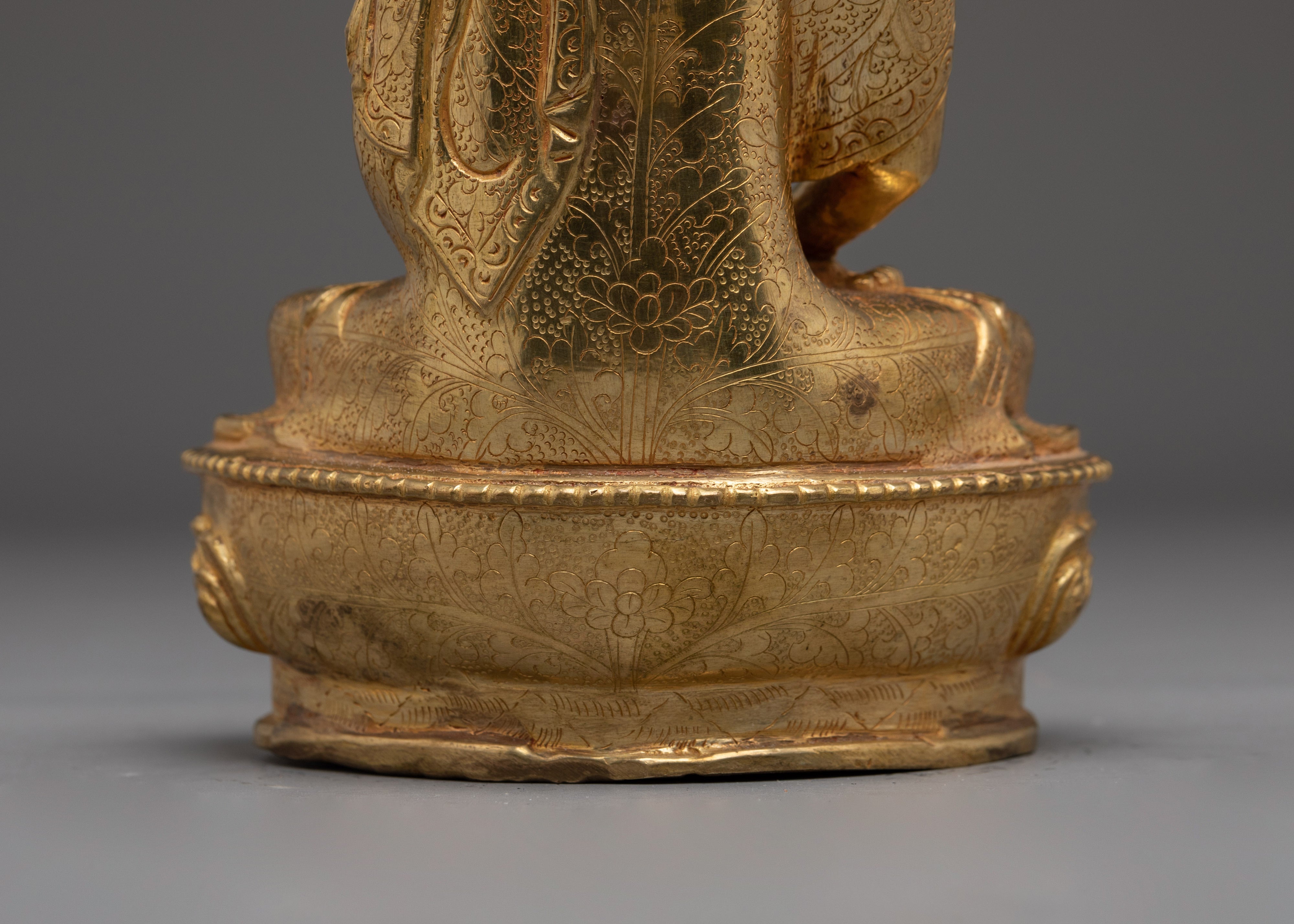 Radiant Statue of Amitabha Buddha | Ruler of the Pure Land