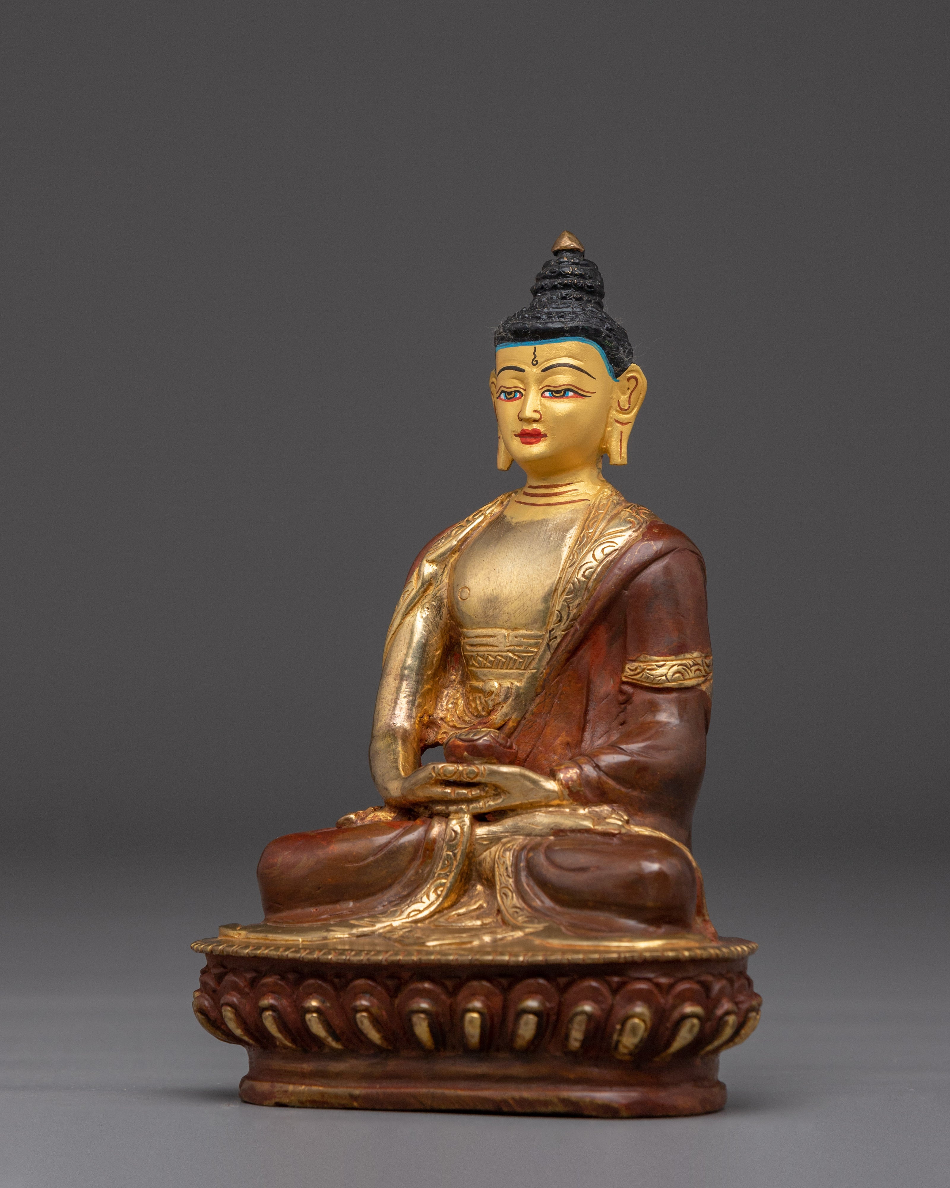 Peaceful Statue of Amitabha Buddha | Ruler of the Pure Land