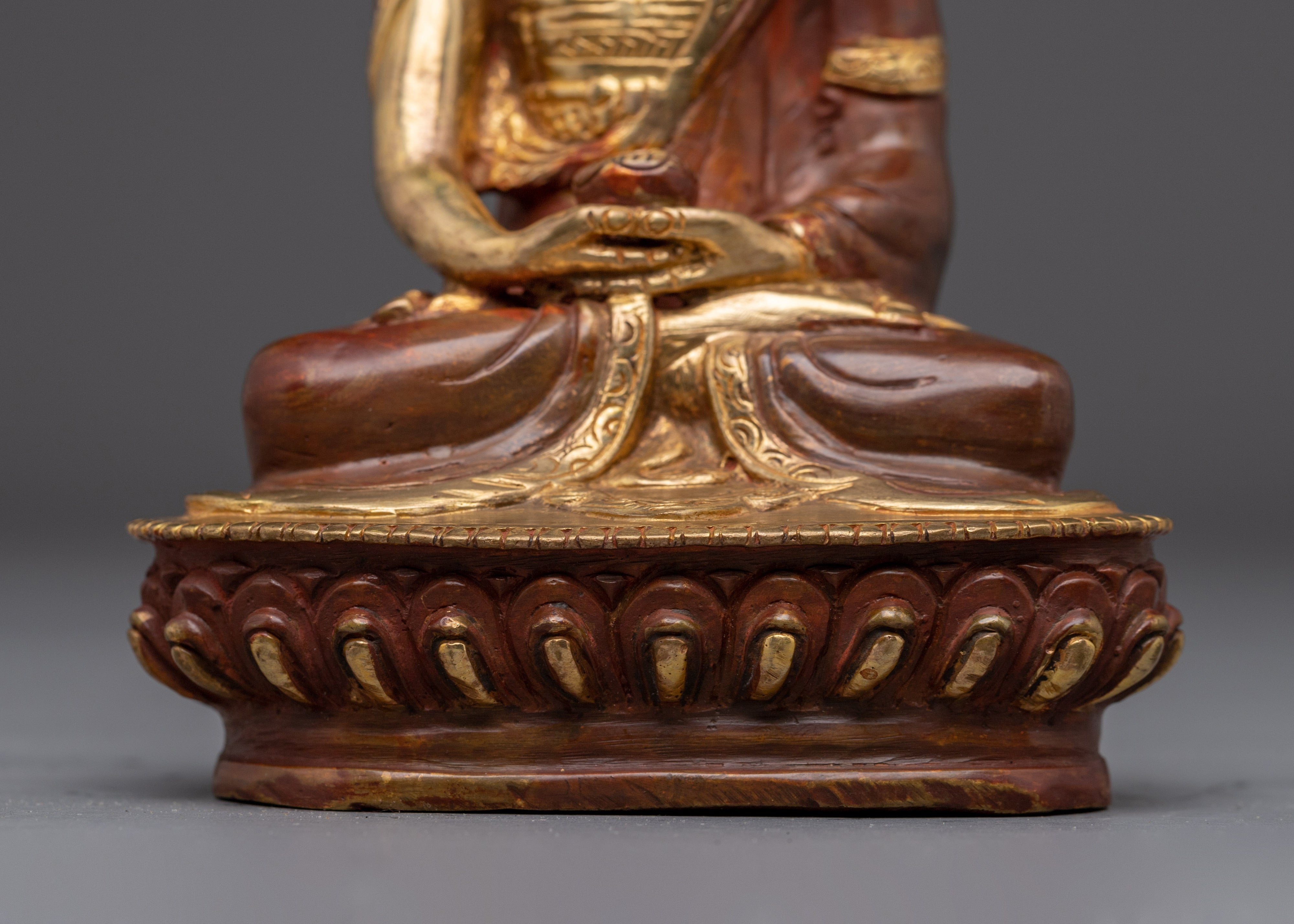 Peaceful Statue of Amitabha Buddha | Ruler of the Pure Land