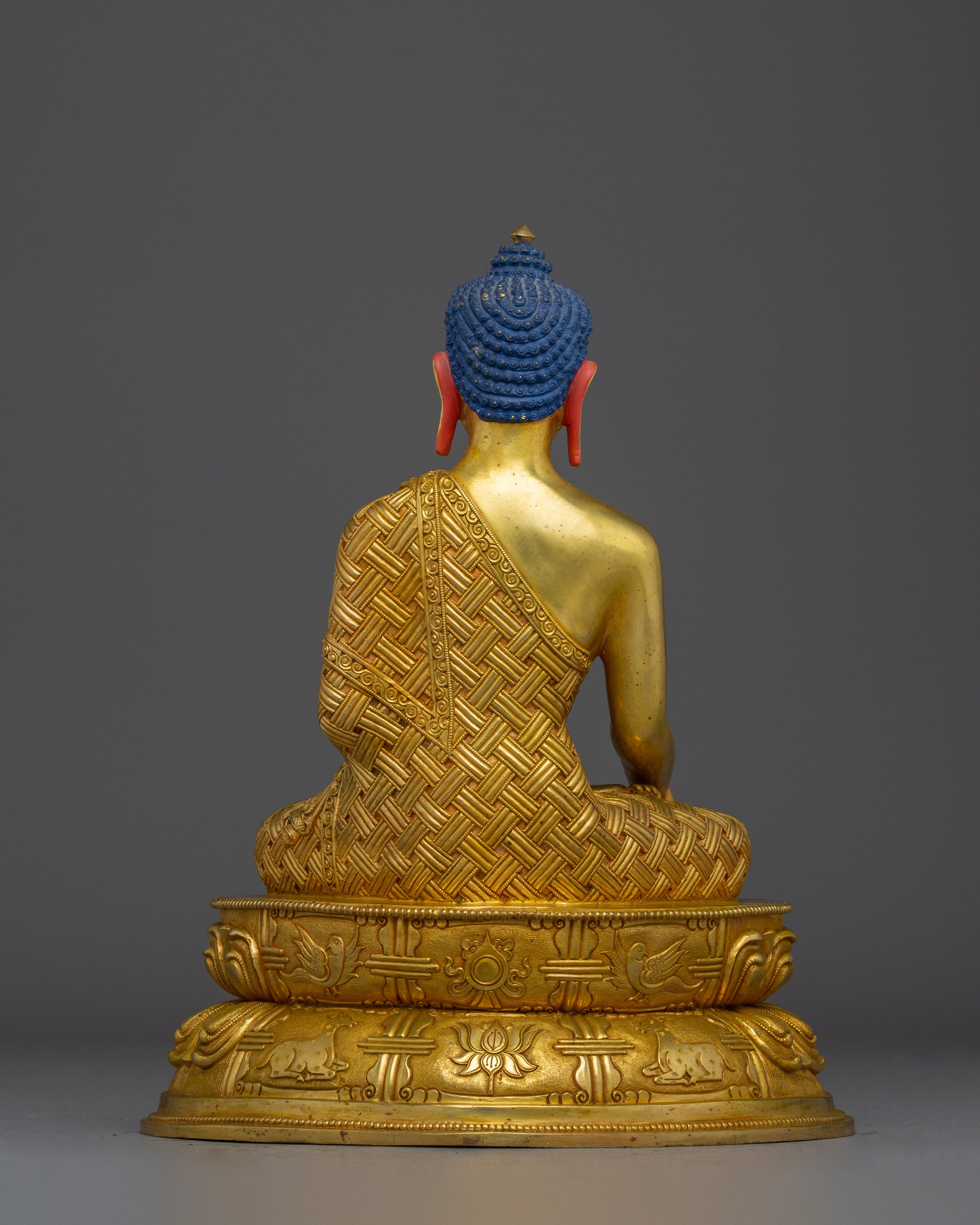 Traditional Gautama Buddha Sculpture | Peaceful buddha