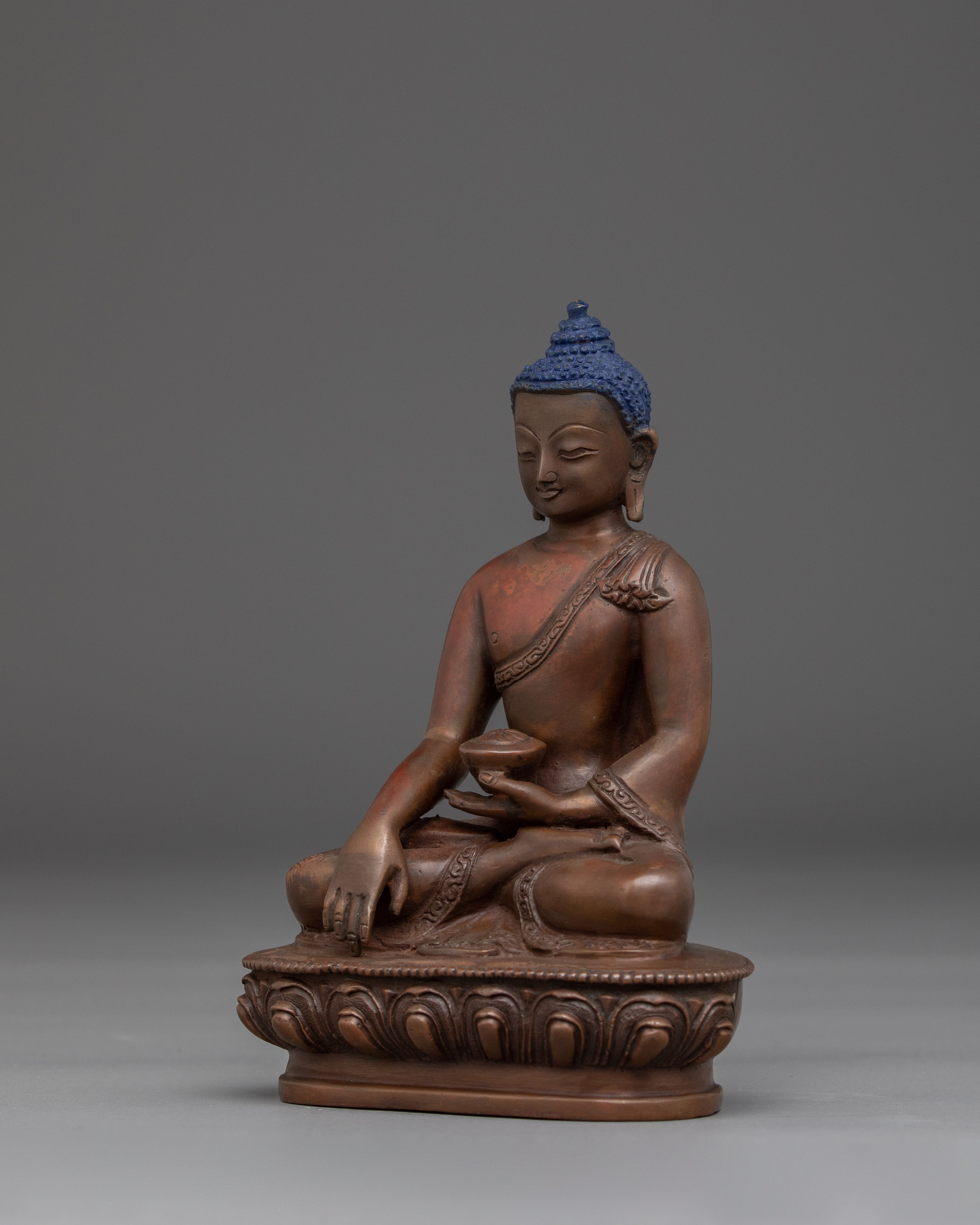 Dharma Teacher Statue of Shakyamuni Buddha | Traditional Buddha