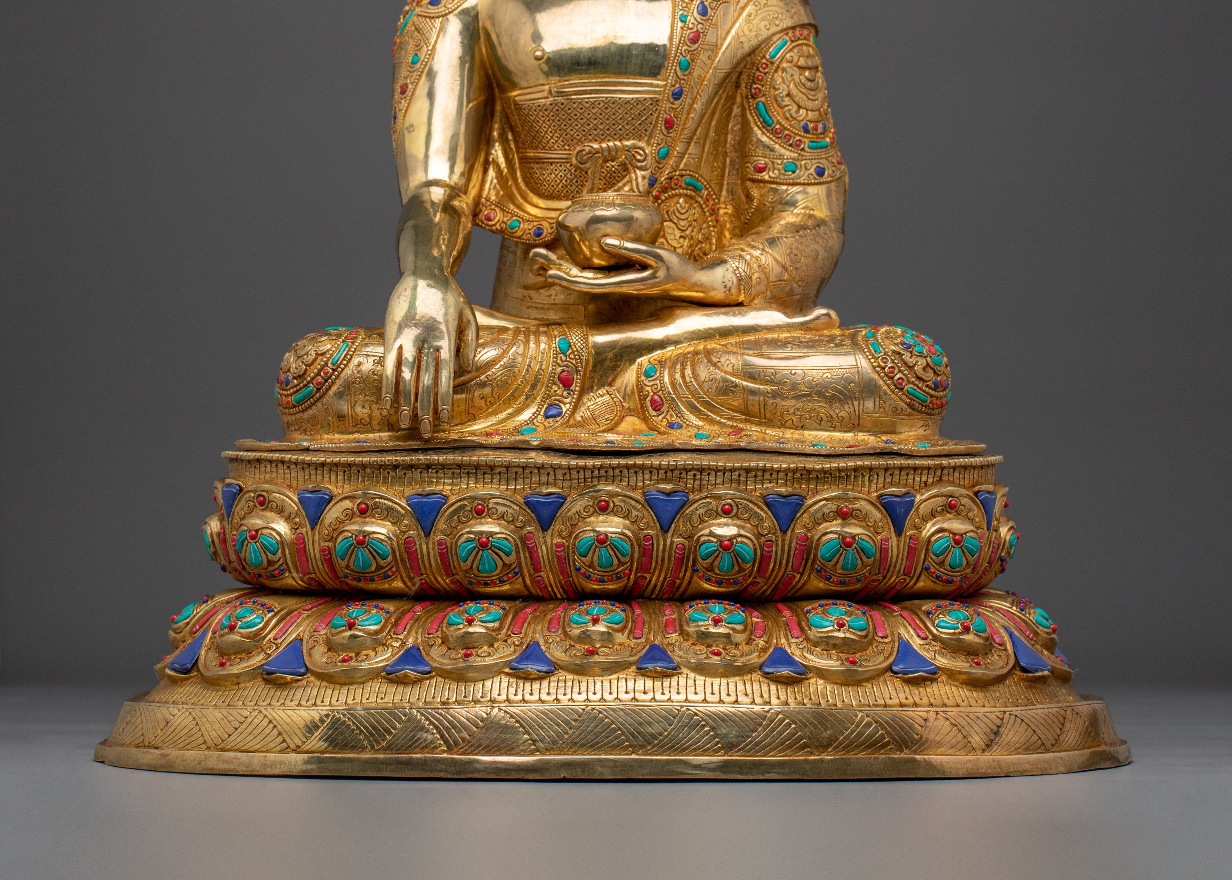Sacred Buddha Shakyamuni Statue | Historical Buddha
