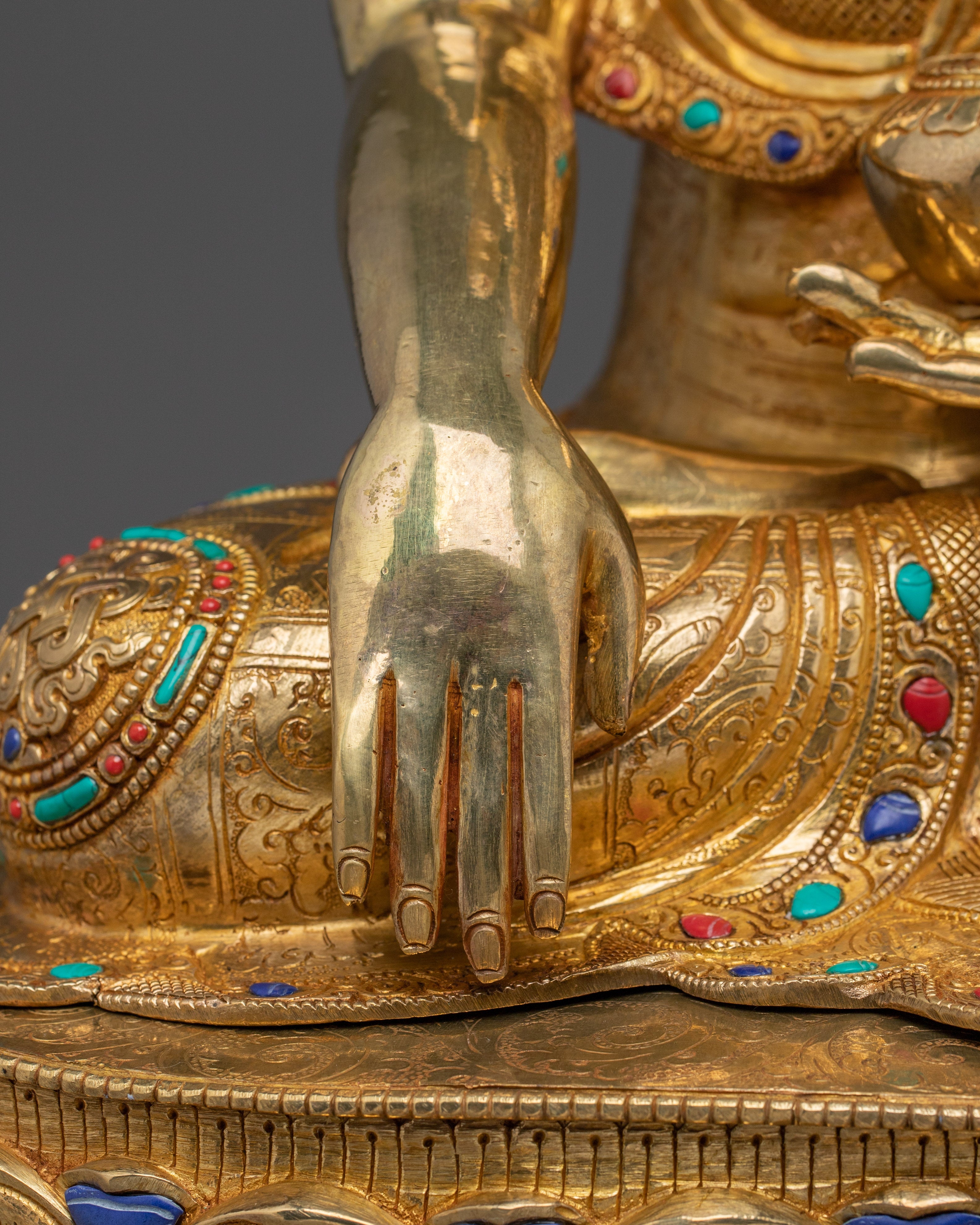 Sacred Buddha Shakyamuni Statue | Historical Buddha