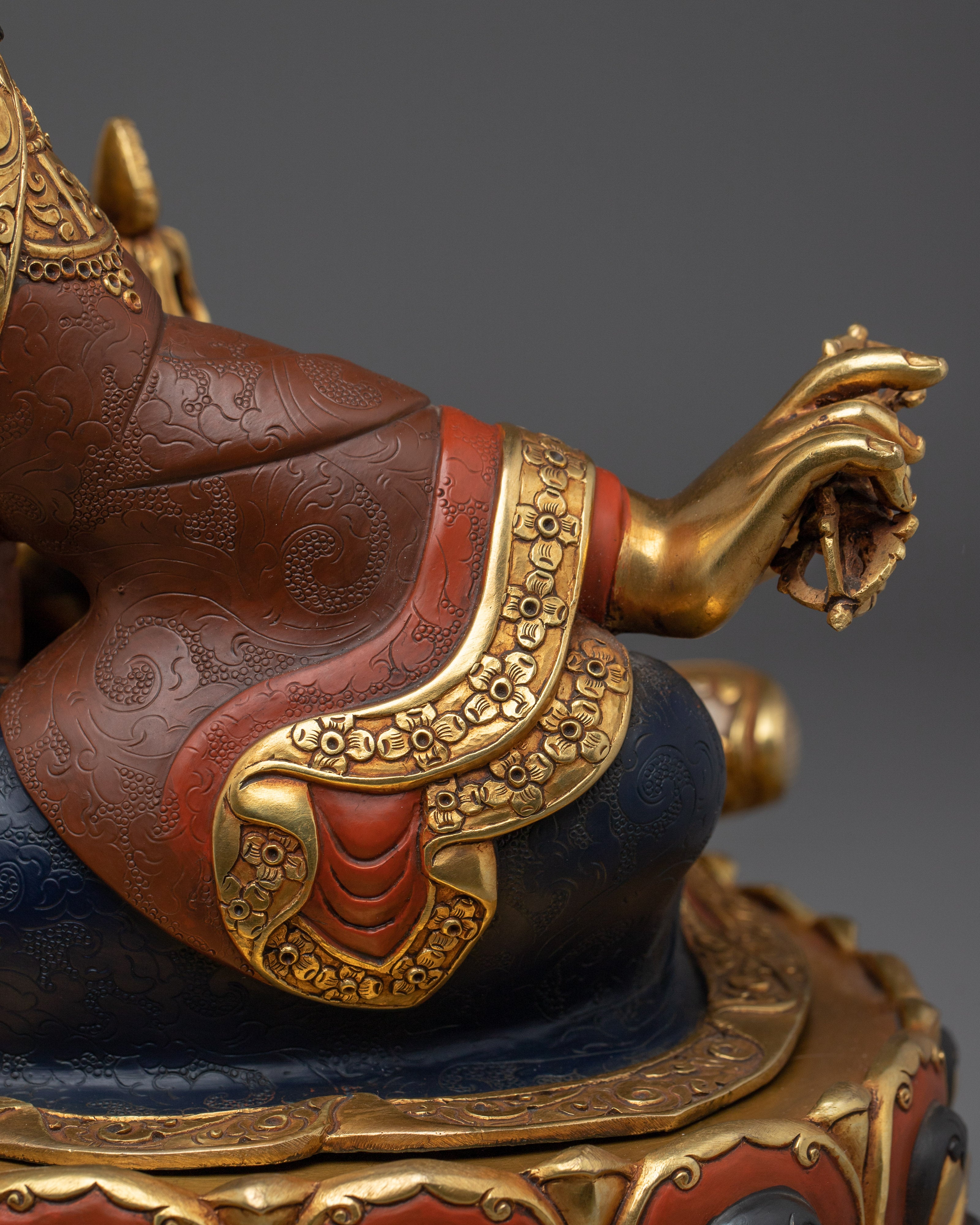 Guru Rinpoche Golden Statue Crafted with Copper | Tibetan Master Sculpture