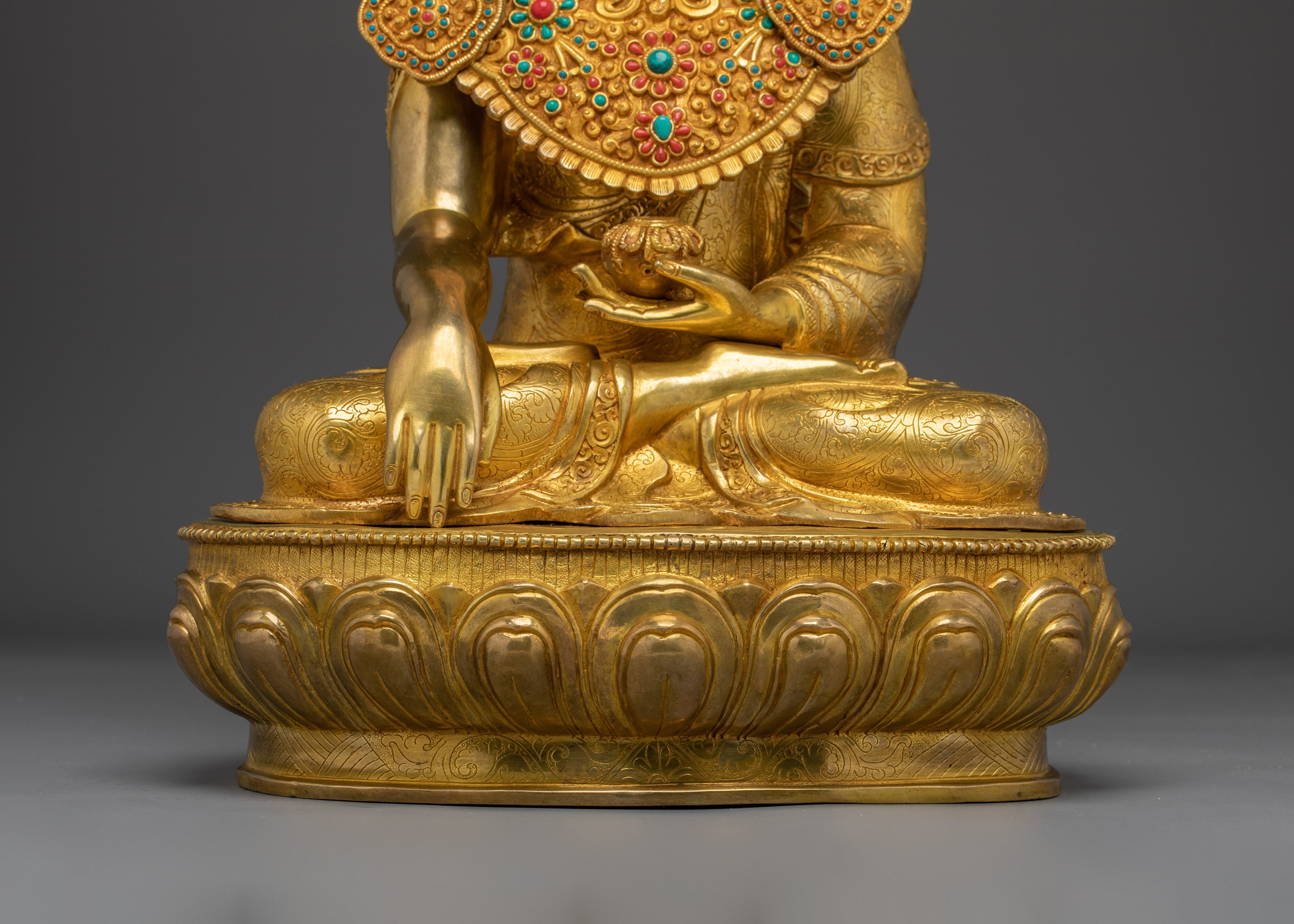Enlightened Crown Shakyamuni Buddha | Nepalese Craftsmanship