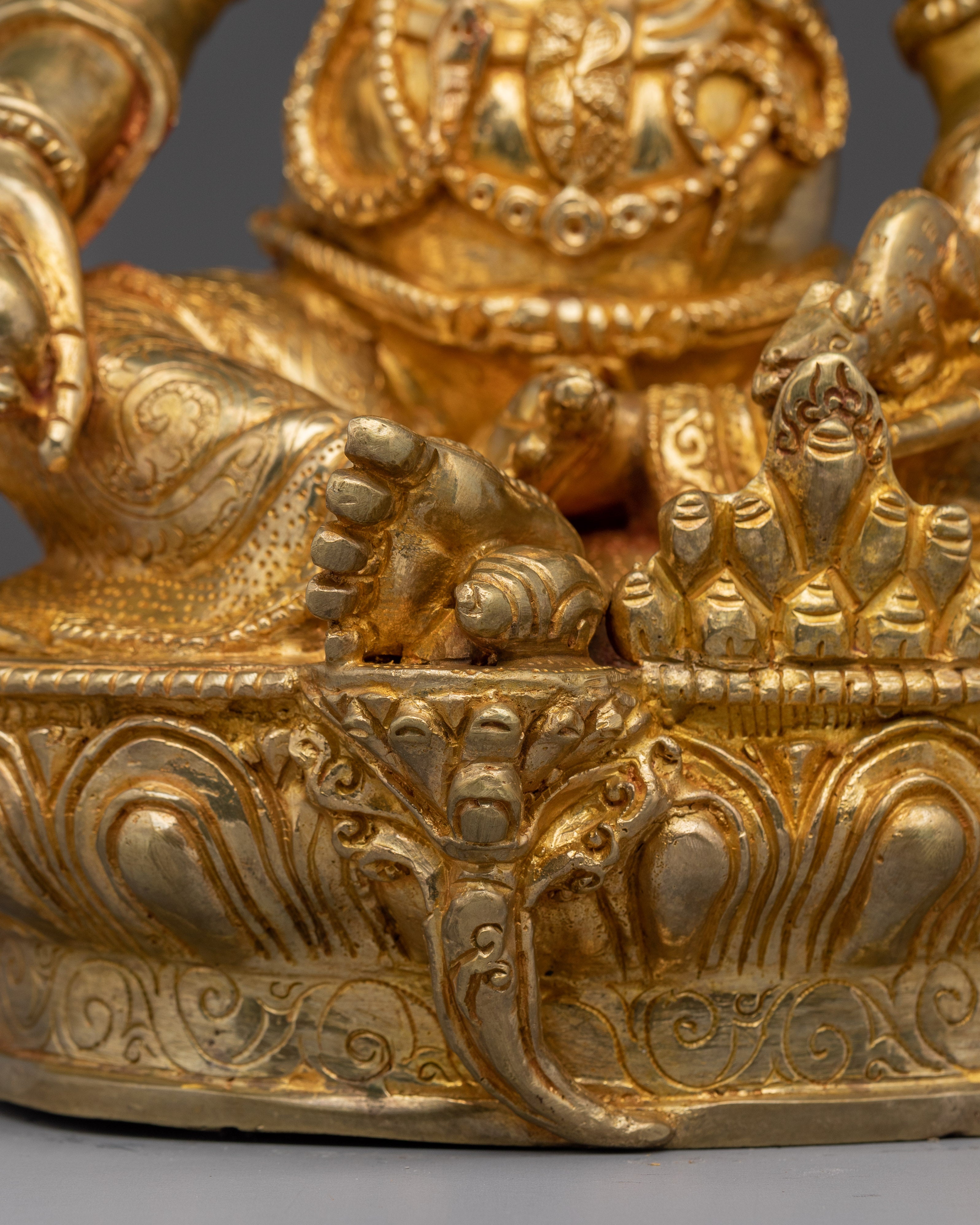 Wealth Protector Dzambhala | Tibetan Buddhist Art