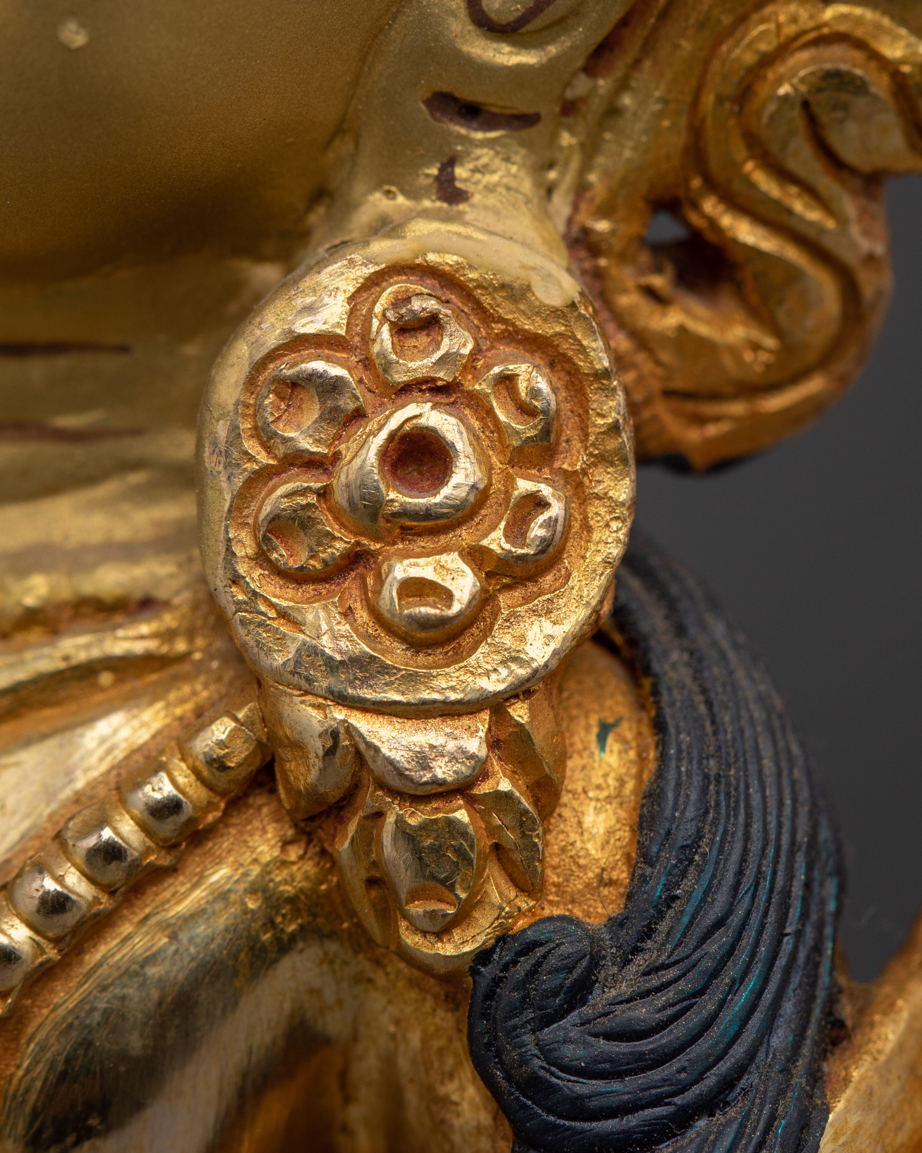 Meditation Deity Bodhisattva | Compassionate Figure