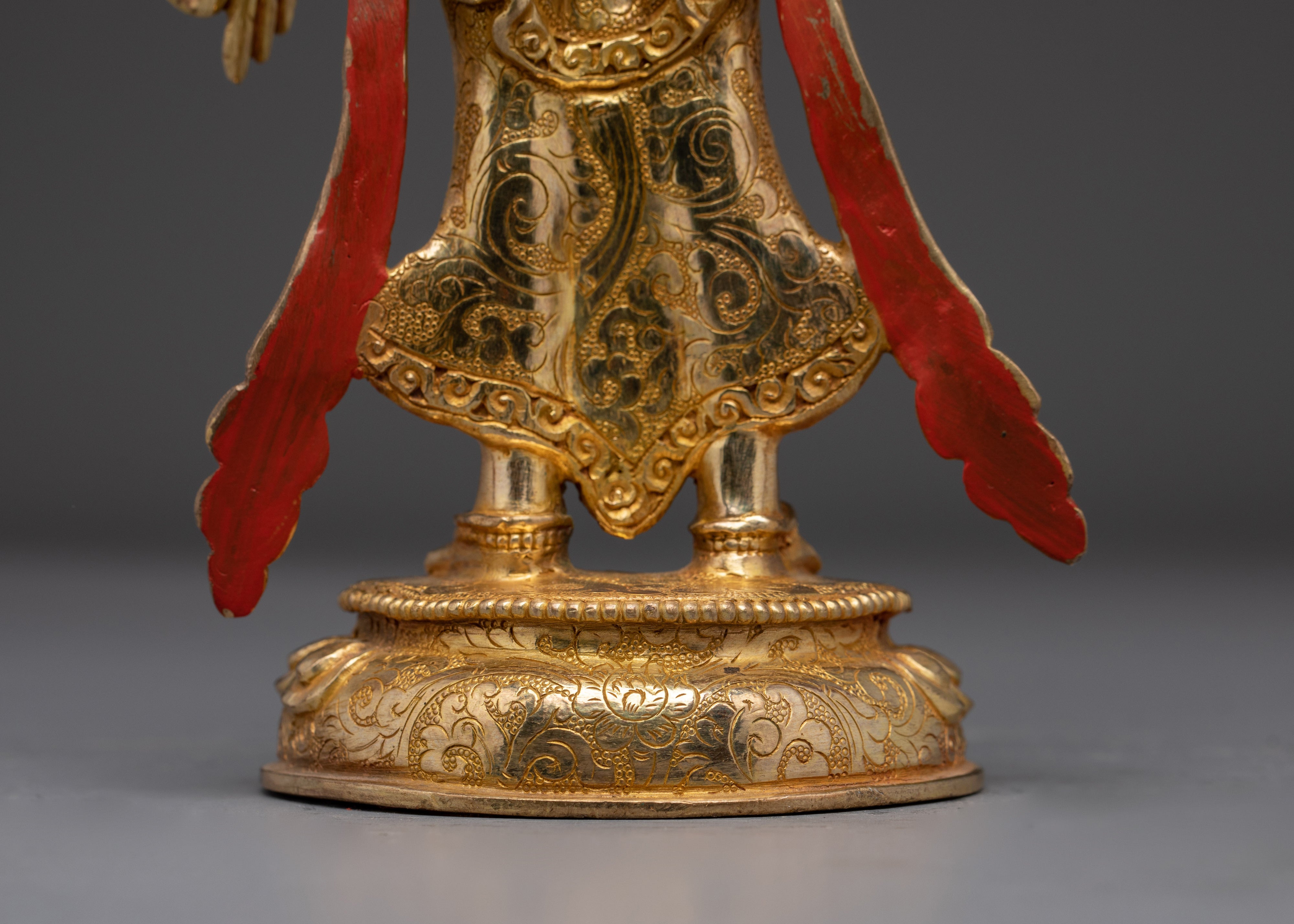 Meditation Deity Bodhisattva | Compassionate Figure
