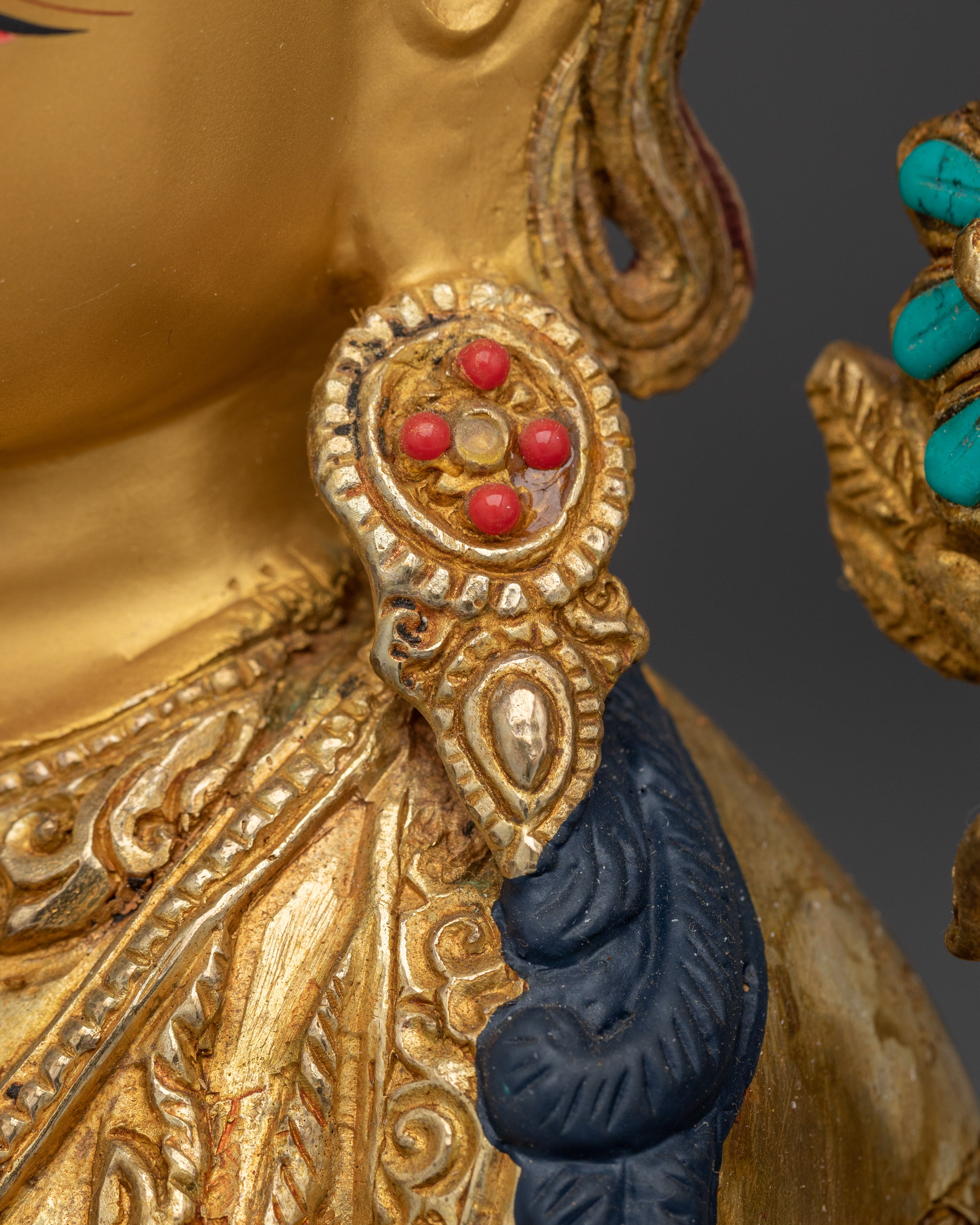 Compassion Deity Avalokiteshvara Sculpture | Also known as chenrezig