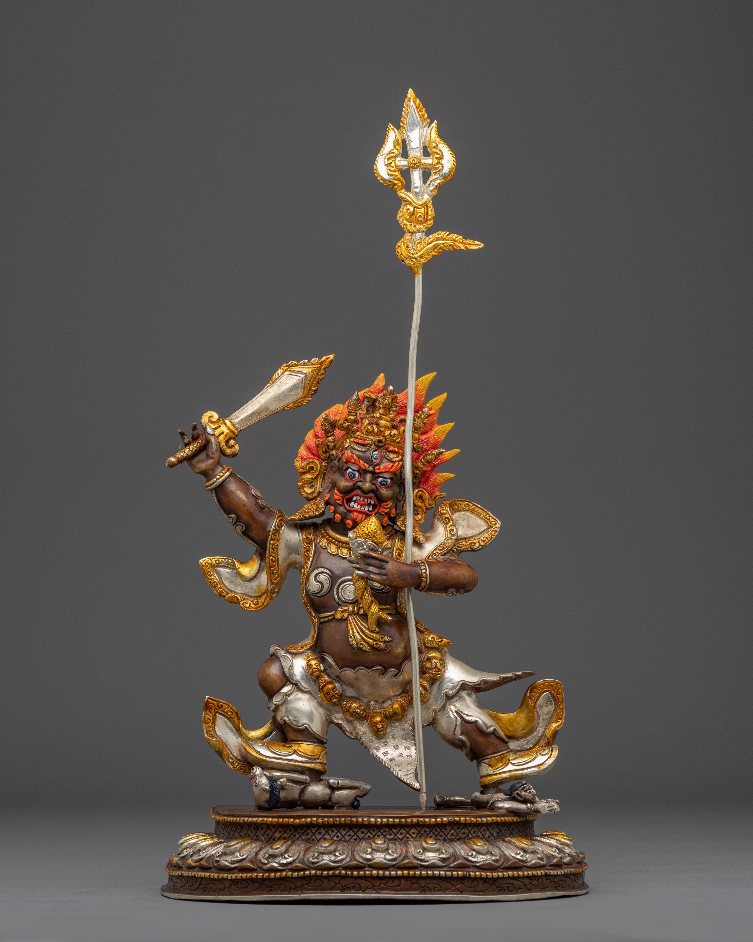Himalayan Begtsechen Mahakala Statue | Enlightened protector