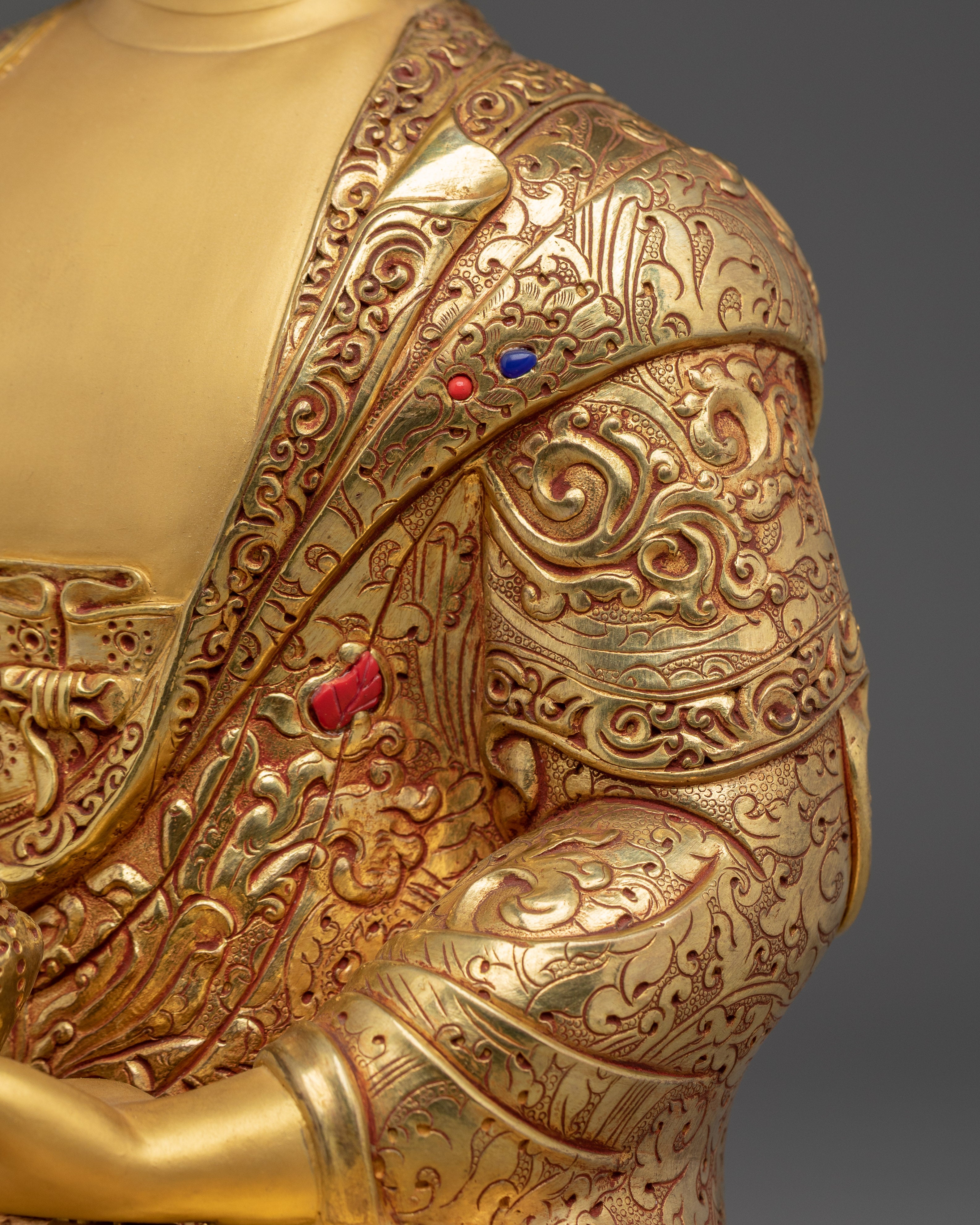 Authentic Shakyamuni Buddha Statue for Buddhist Spirituality and Meditation