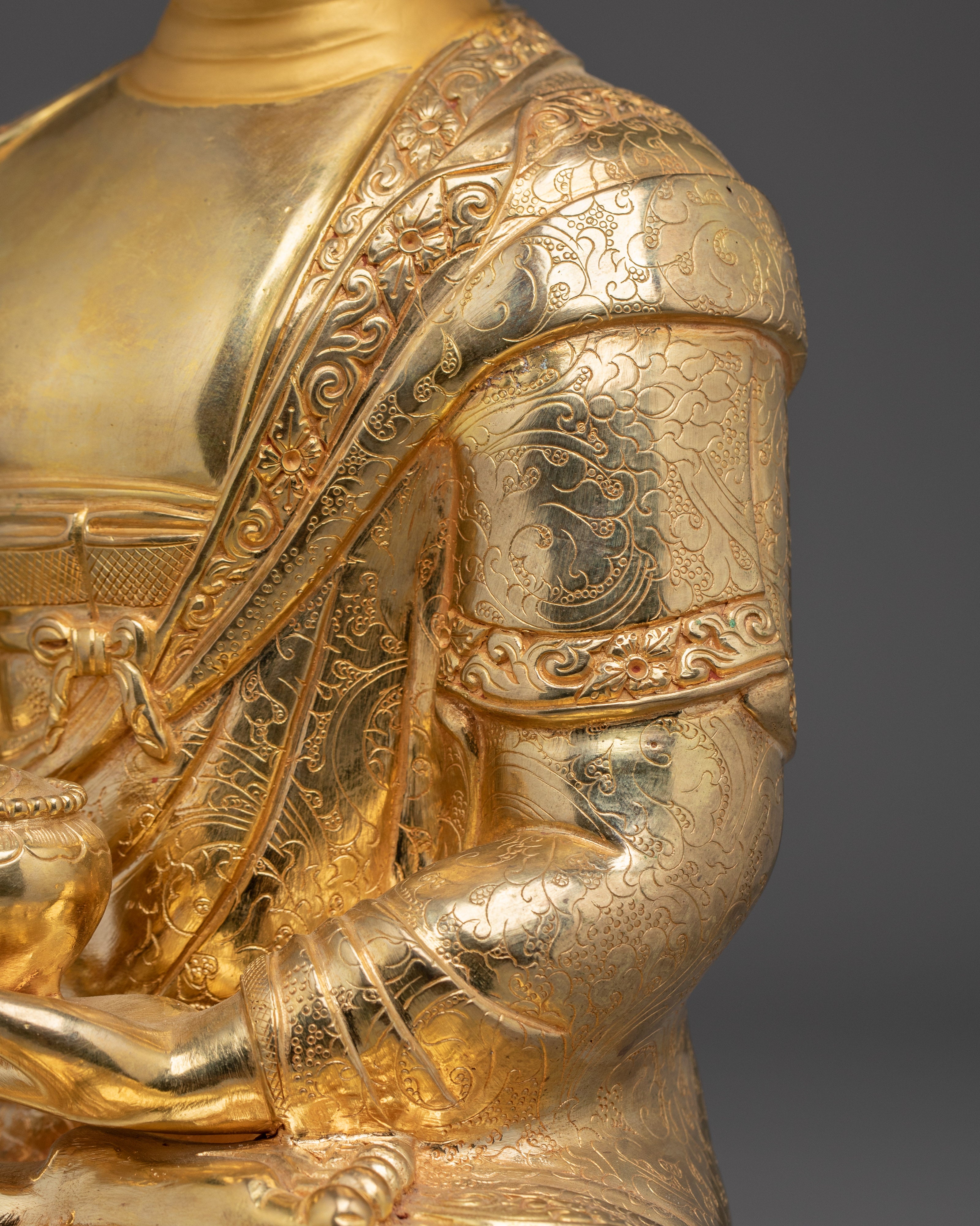 Lotus Posture Shakyamuni Buddha | Nepali Craftsmanship