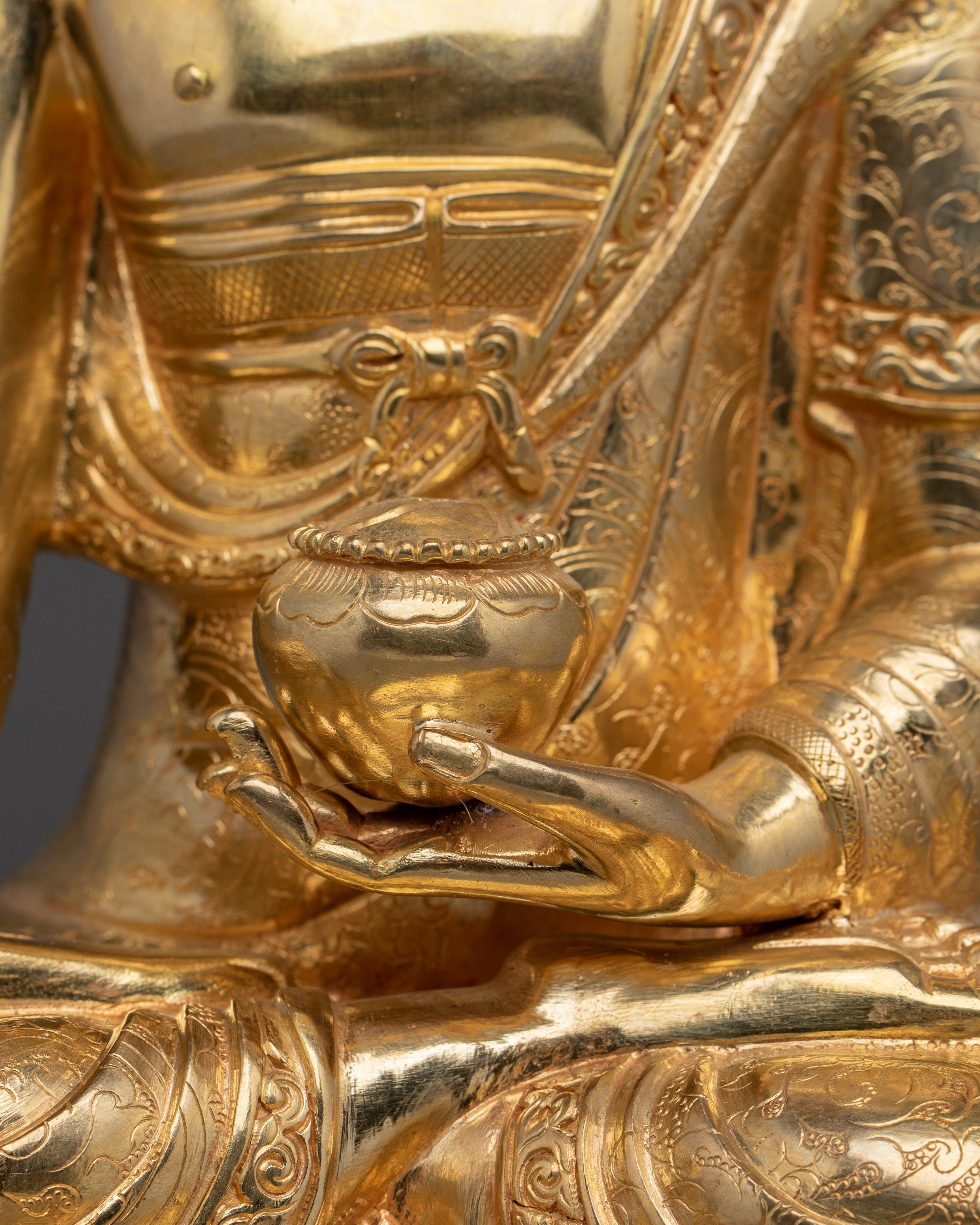 Lotus Posture Shakyamuni Buddha | Nepali Craftsmanship