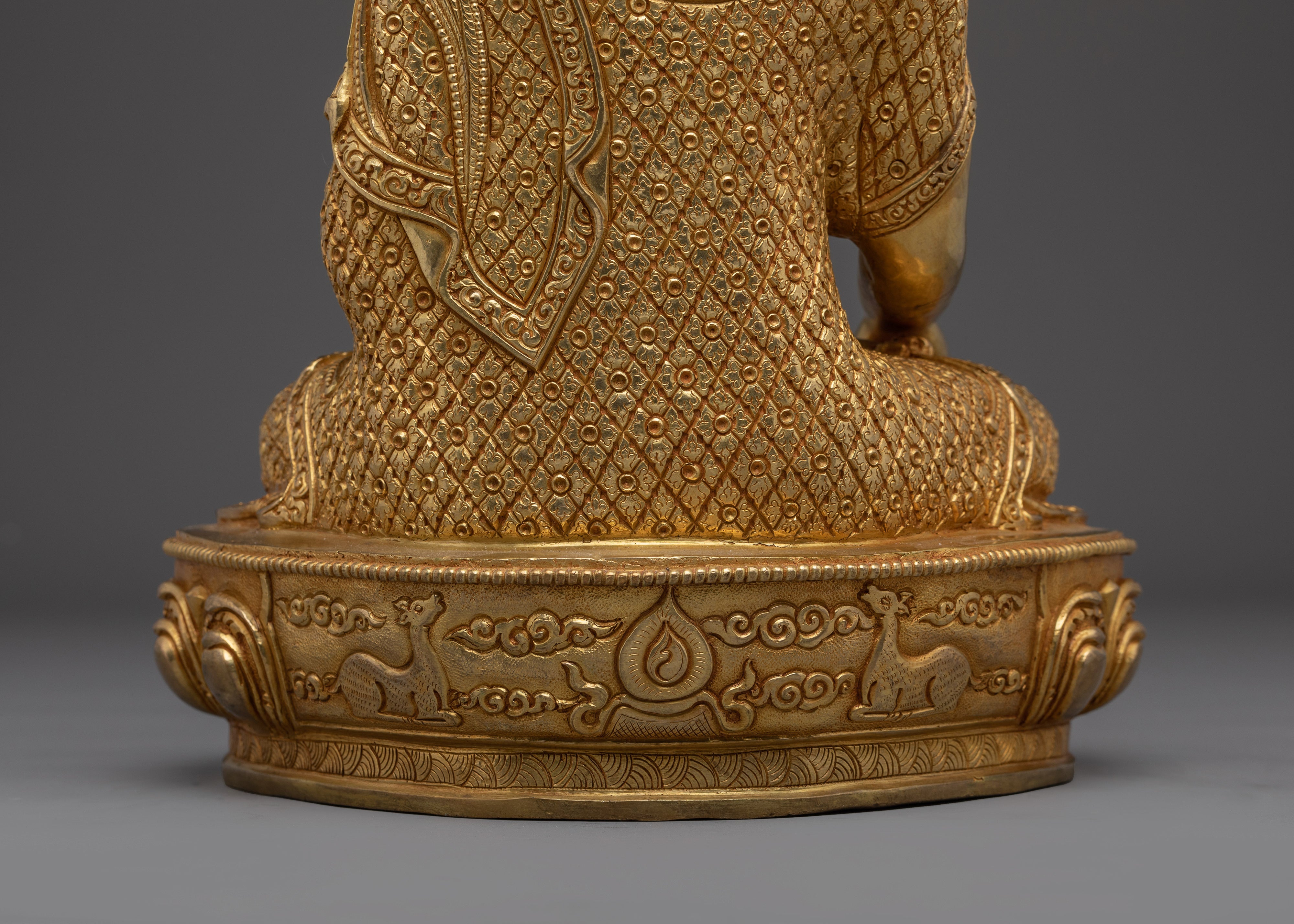 Tranquil Presence of Shakyamuni Buddha | Inner Peace Figure