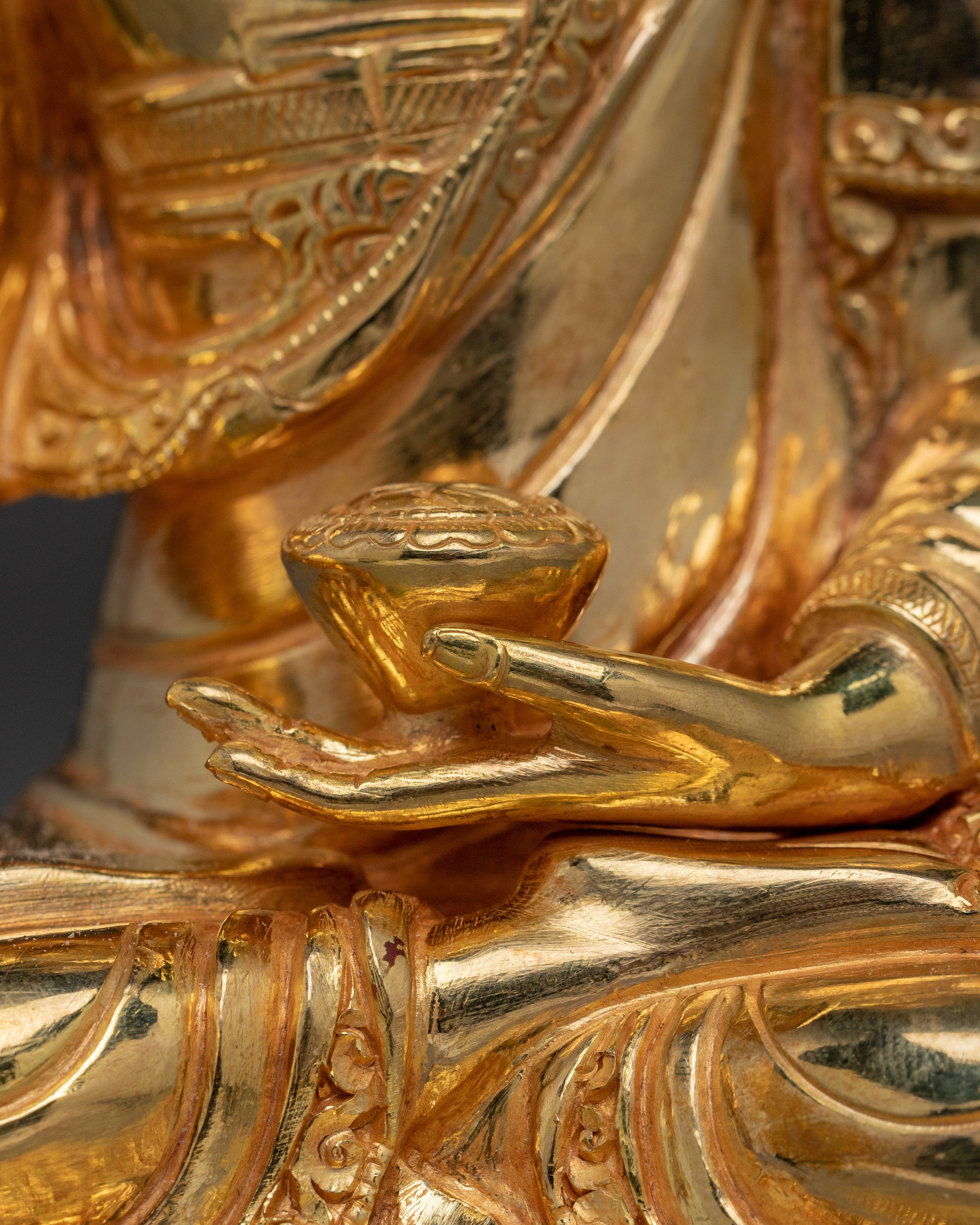 Himalayan Peace Icon Shakyamuni Buddha | Lotus Seated Figure