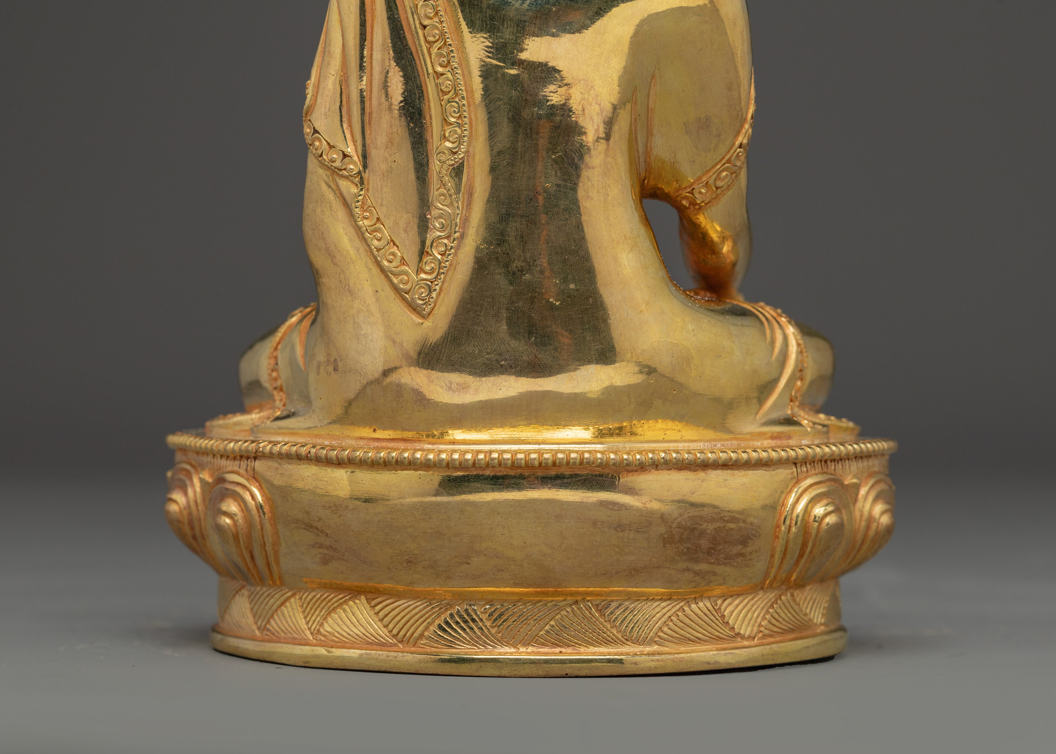 Shakyamuni Buddha Ancient Dharma Guide | Traditional Icon