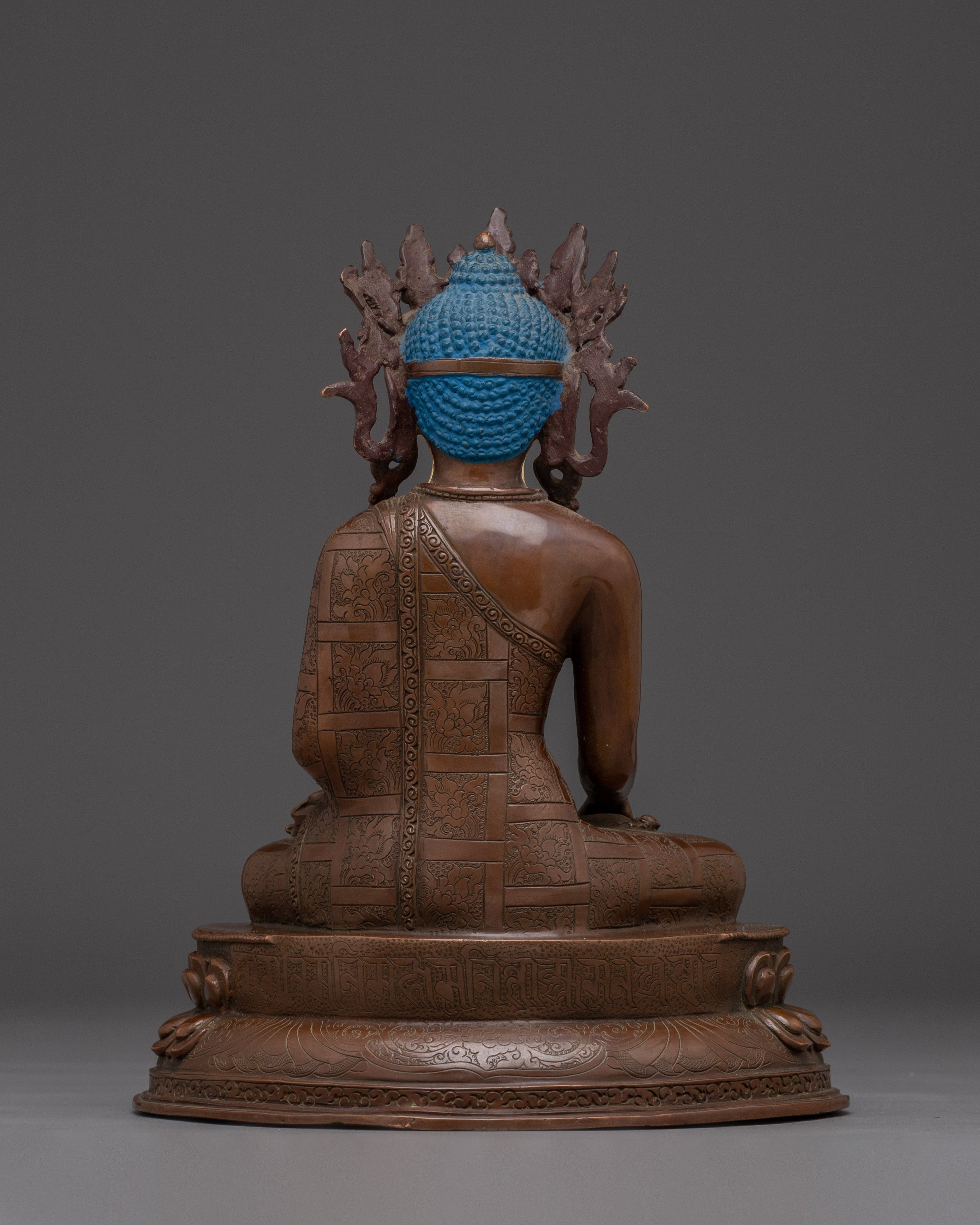 Shakyamuni Buddha with Royal Crown Statue for Spirituality