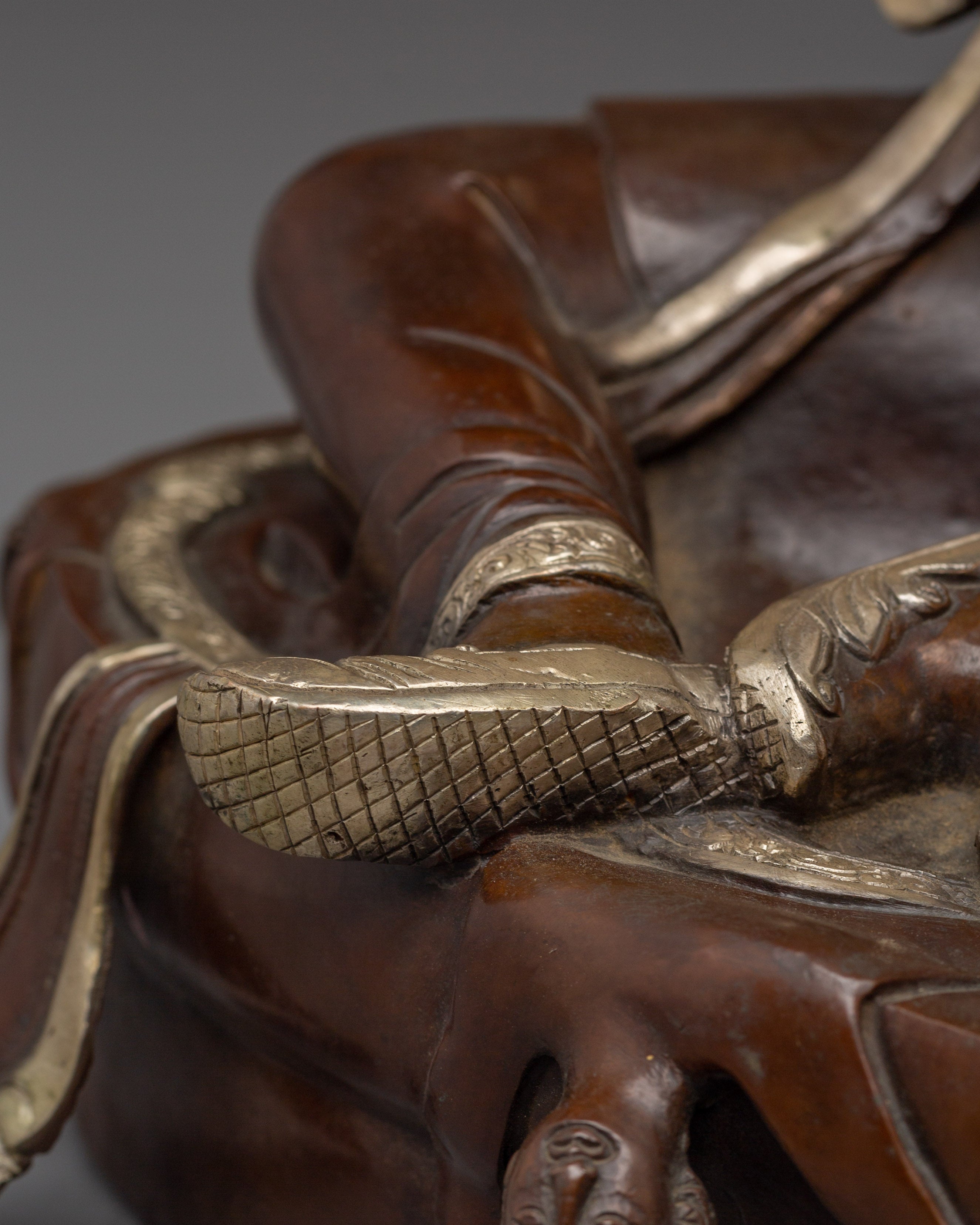 Legendary King Gesar Statue | Oxidized Copper Statue