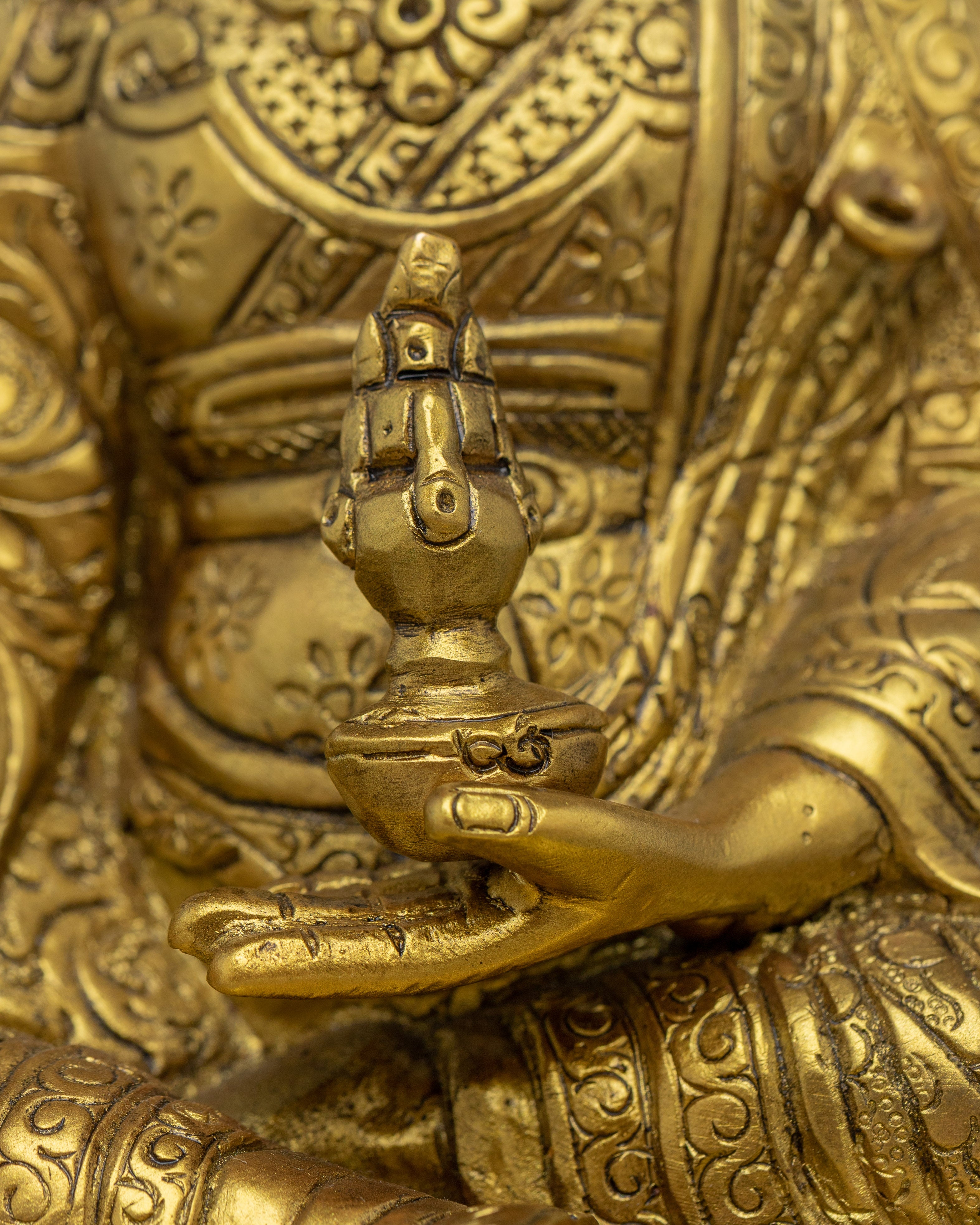 Radiant Majestic Guru Rinpoche Statue | Vajra Master Padmasambhava