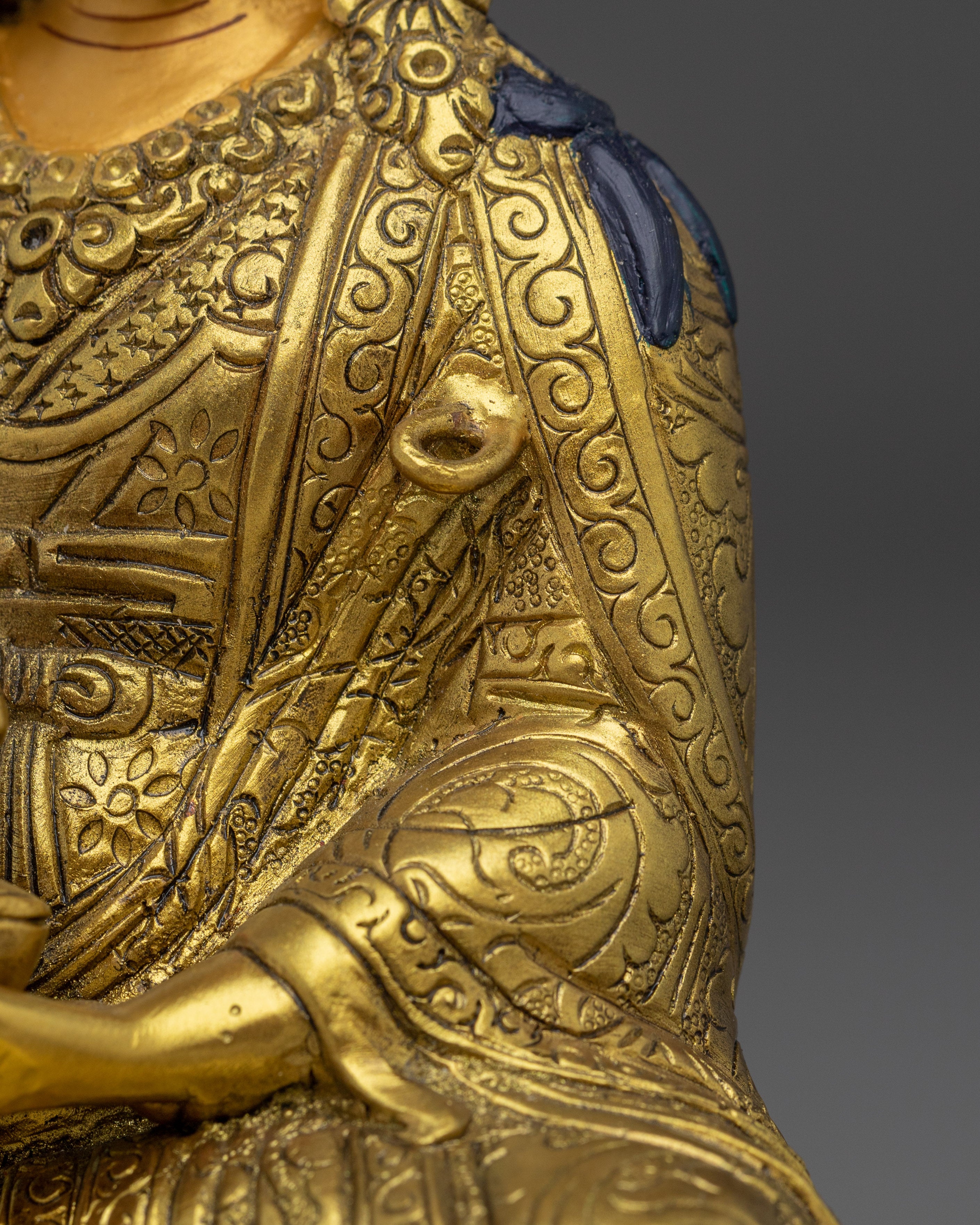 Radiant Majestic Guru Rinpoche Statue | Vajra Master Padmasambhava