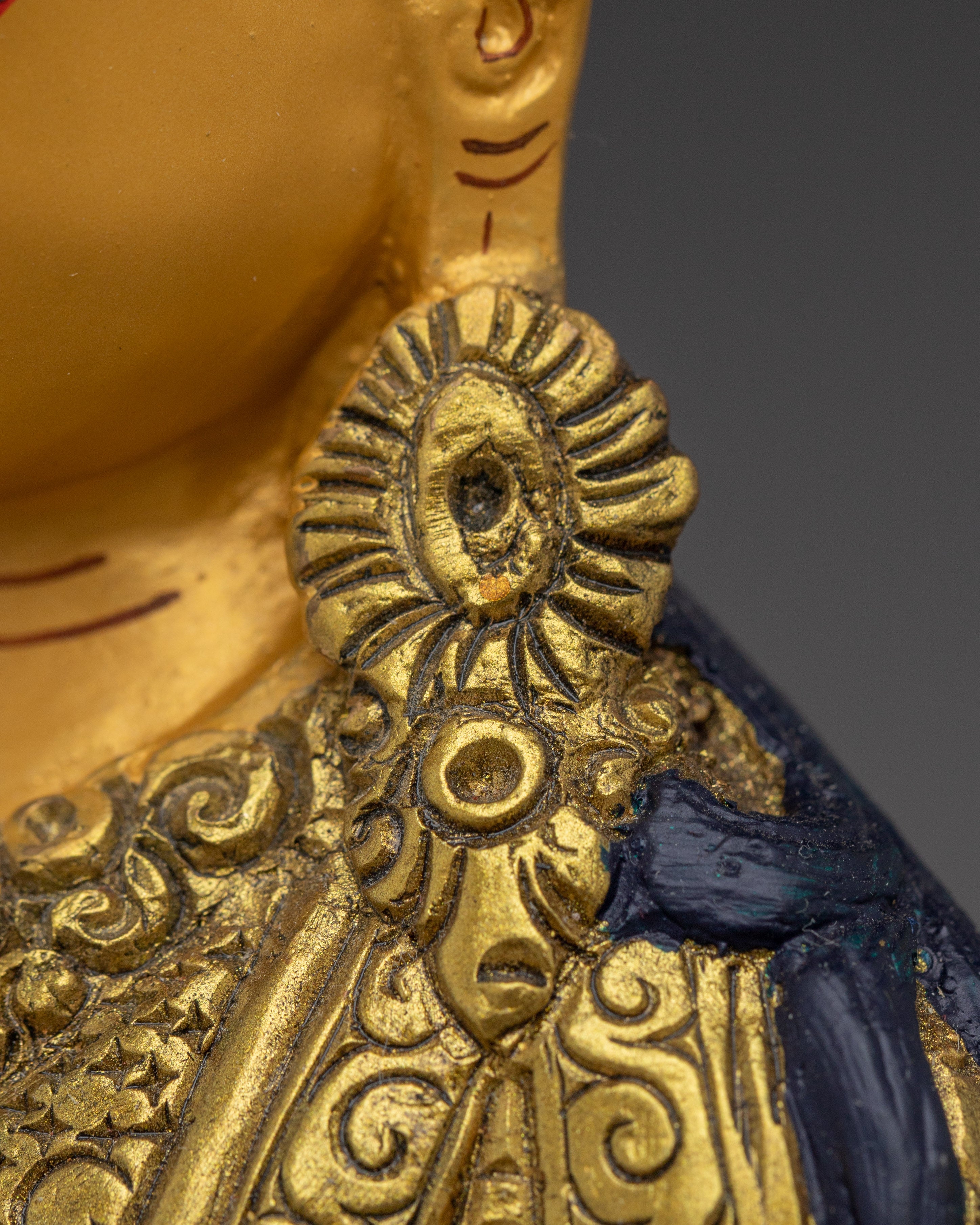 Radiant Majestic Guru Rinpoche Statue | Vajra Master Padmasambhava