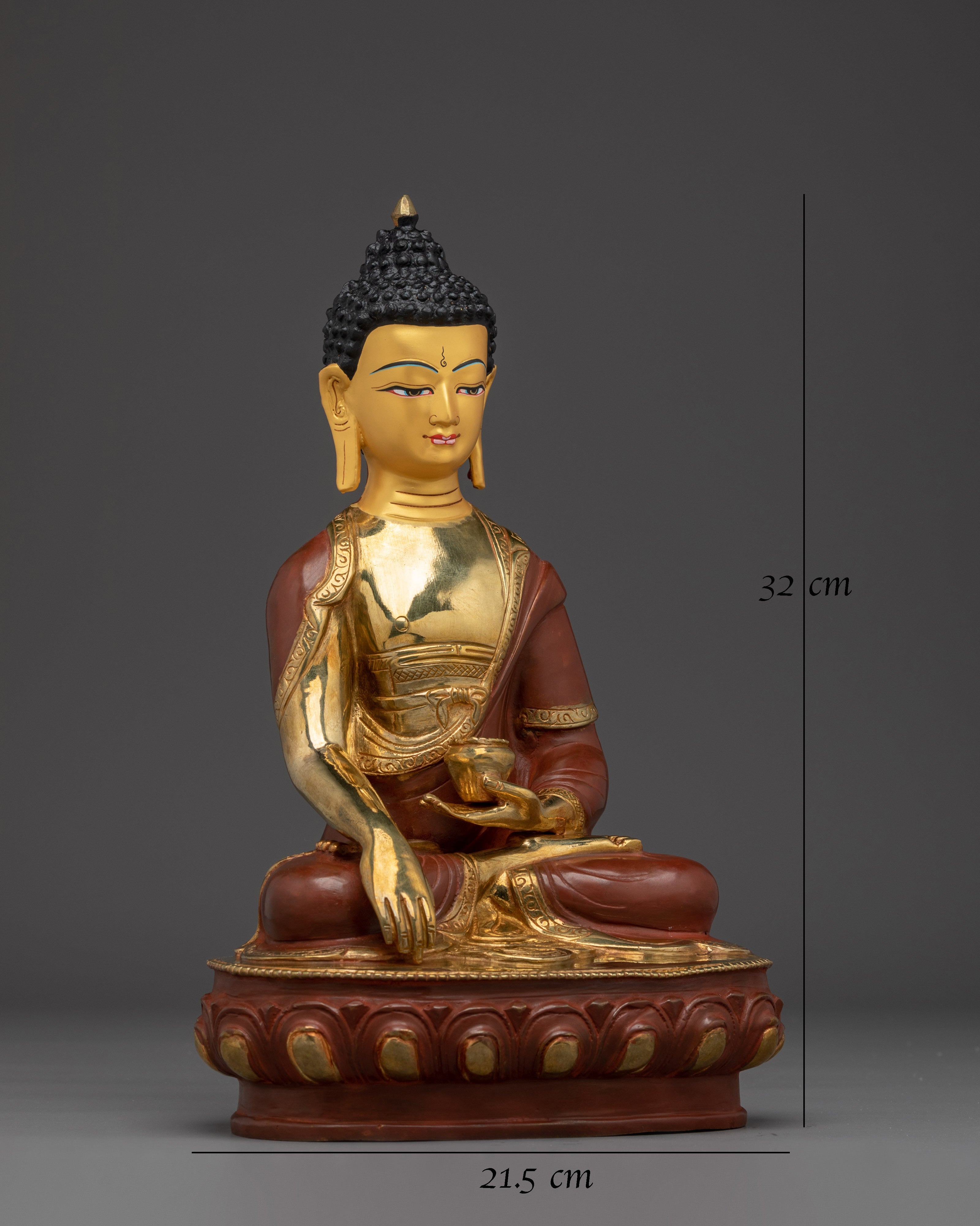 Shakyamuni Buddha Statue In Gold-Gilded