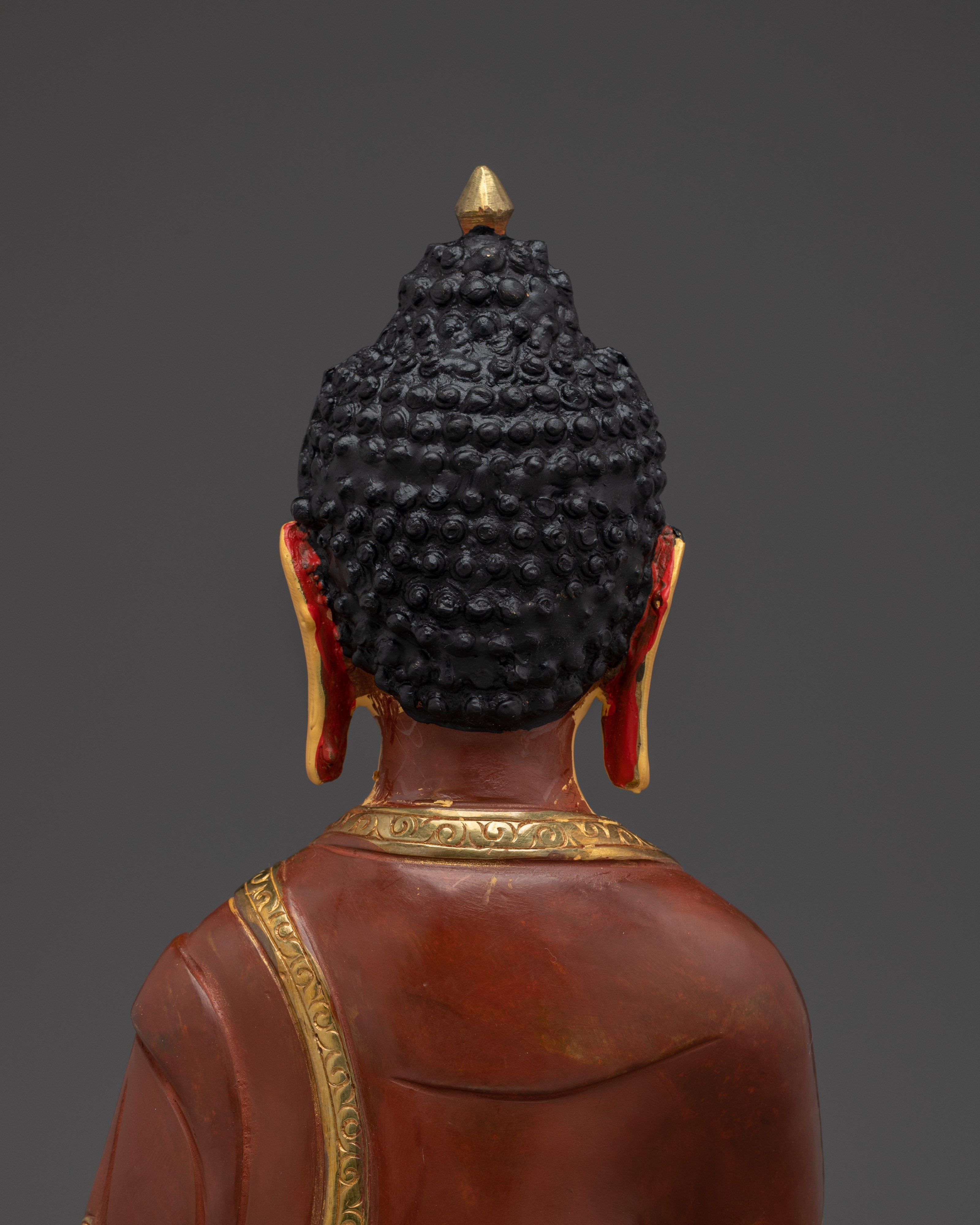 Shakyamuni Buddha Statue in Gold-Gilded | Historical Buddha’s Presence and Wisdom