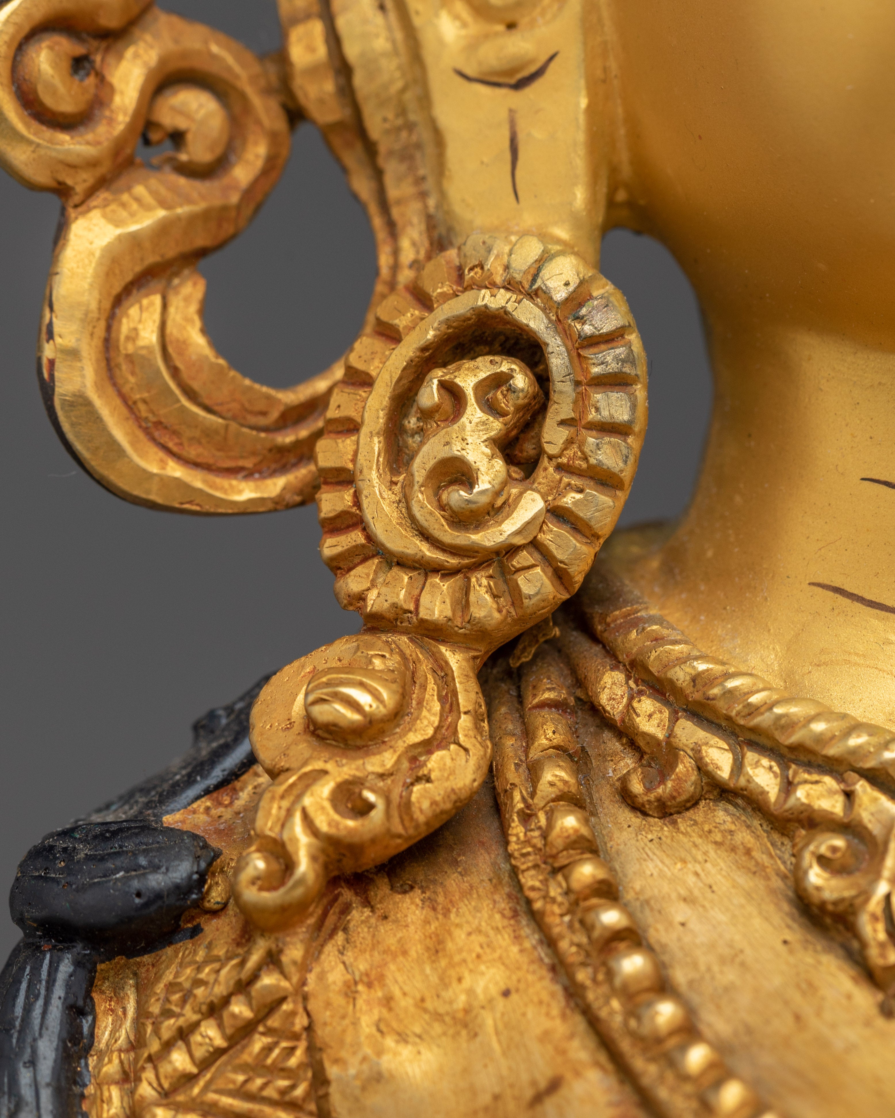 Umbrella Deity Dukar | Vajrayana Protector