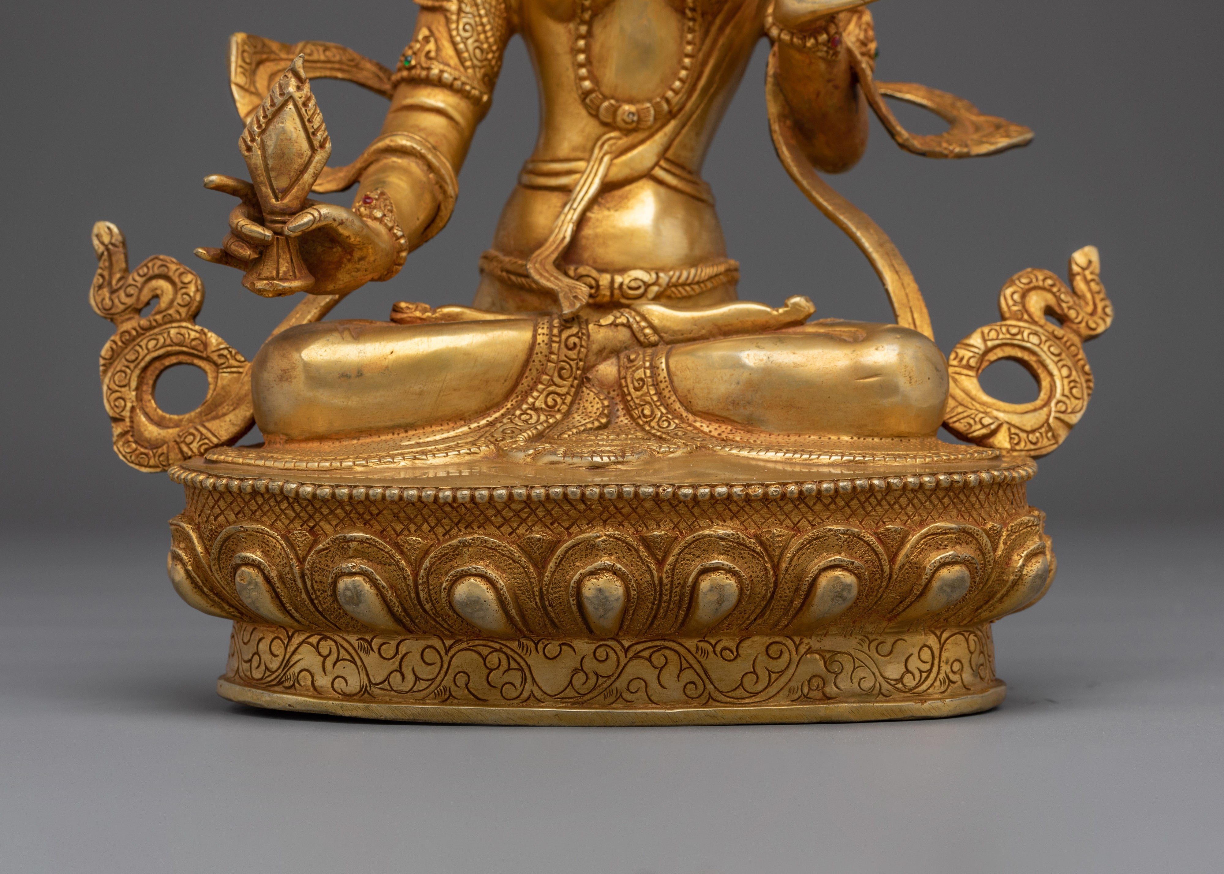 Umbrella Deity Dukar | Vajrayana Protector