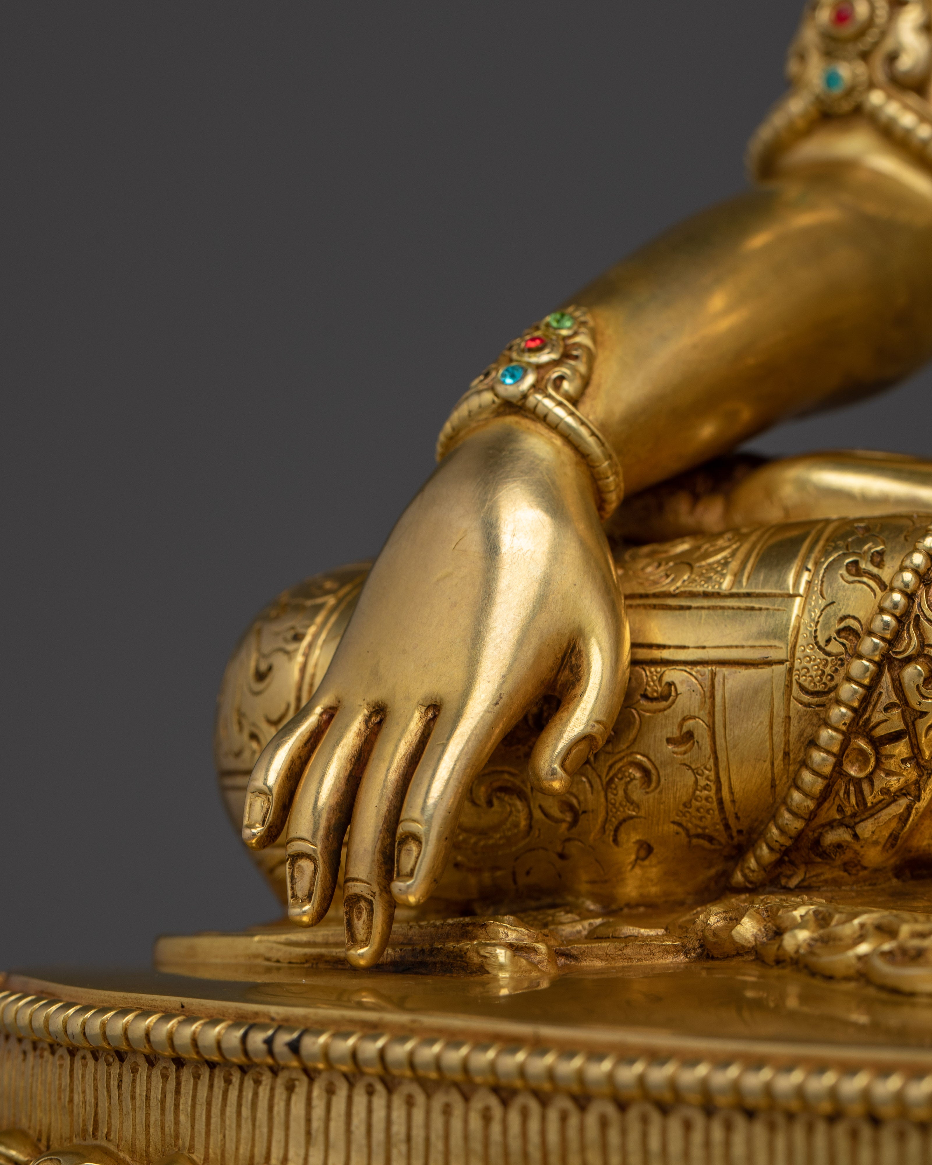 Crown Shakyamuni Buddha Artwork | Dharma Decor