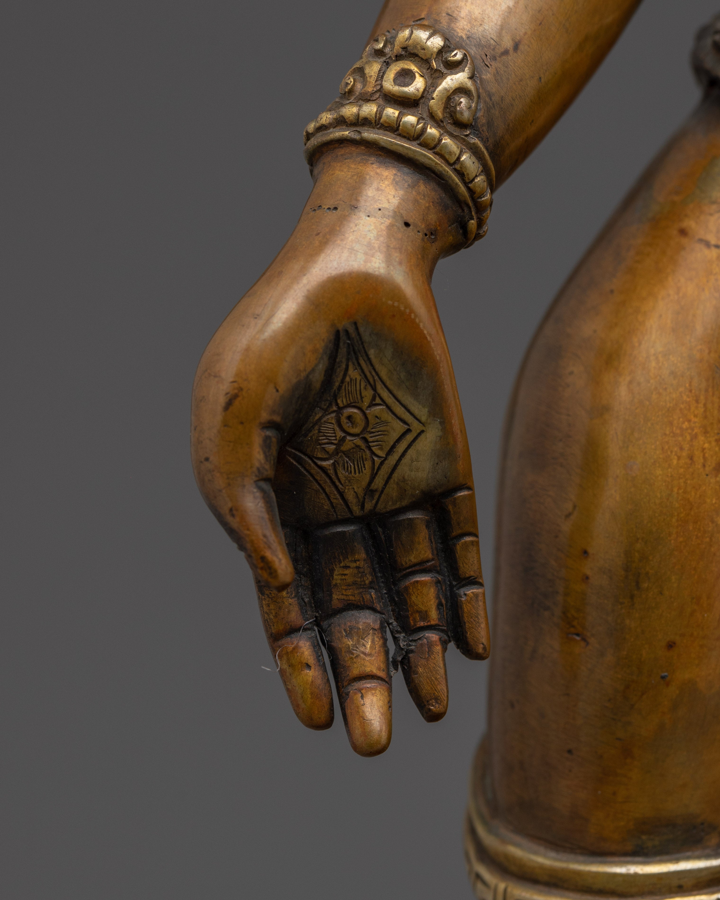 Handmade Standing Chenrezig Sculpture | Bodhisattva of Compassion