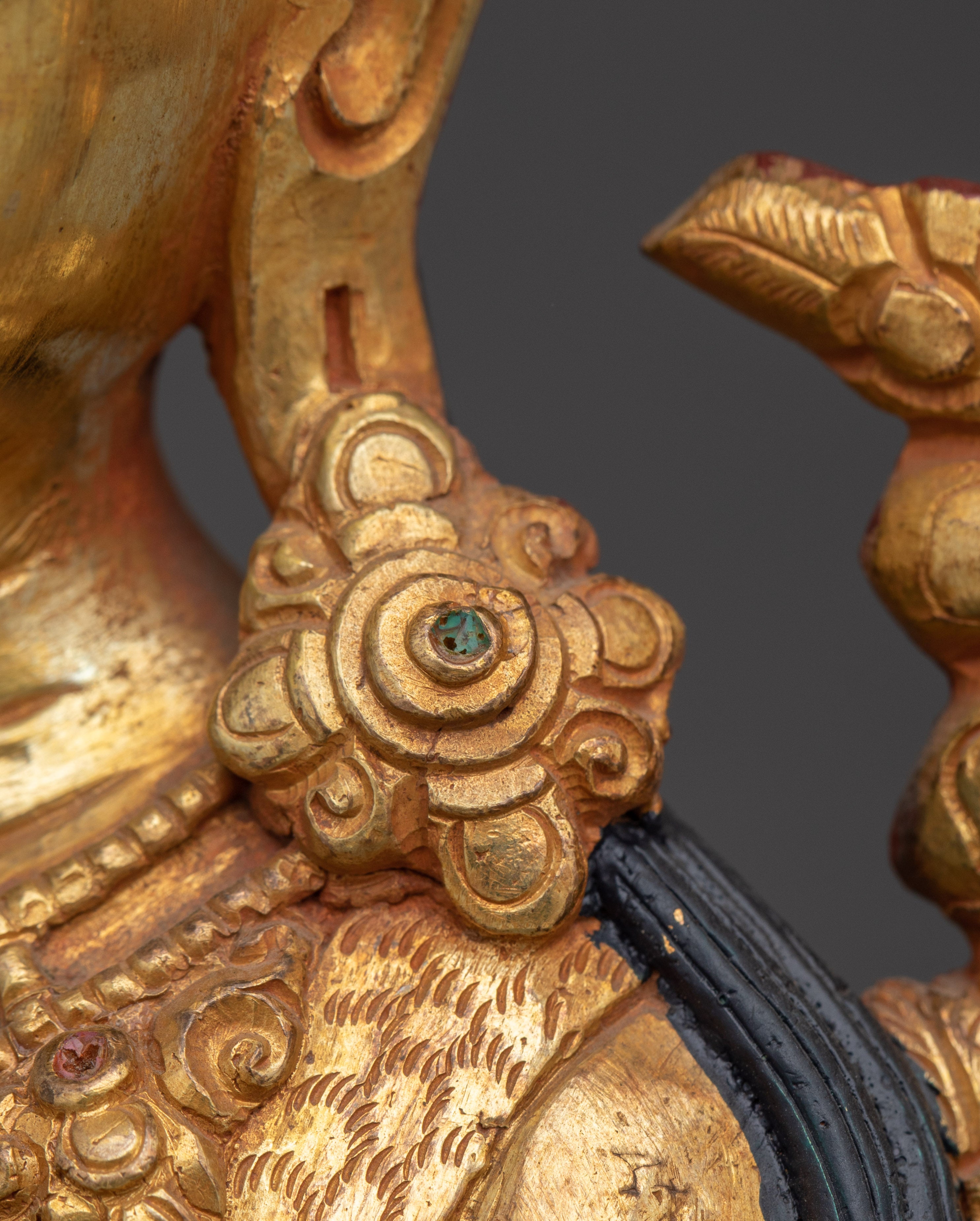 Himalayan Standing Chenrezig Statue | Avalokiteshvara Sculpture