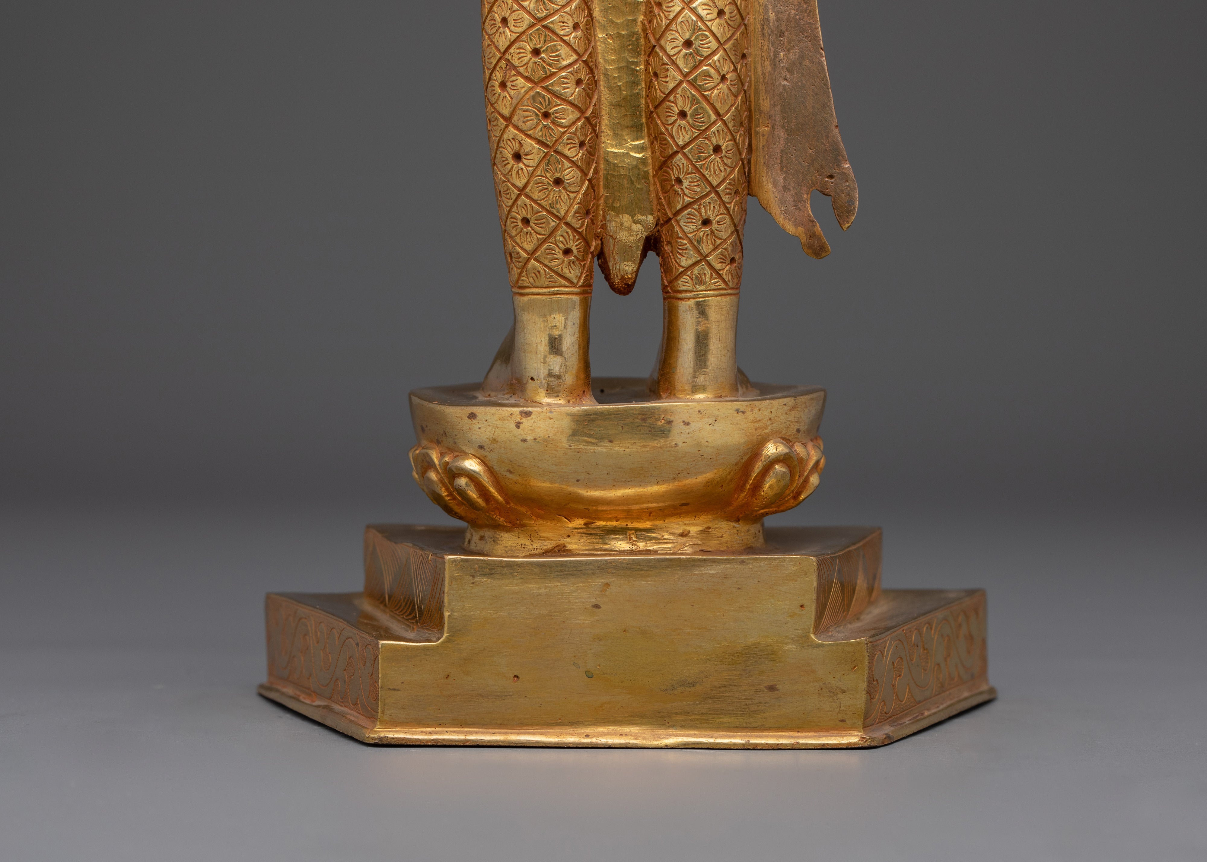 Himalayan Standing Chenrezig Statue | Avalokiteshvara Sculpture