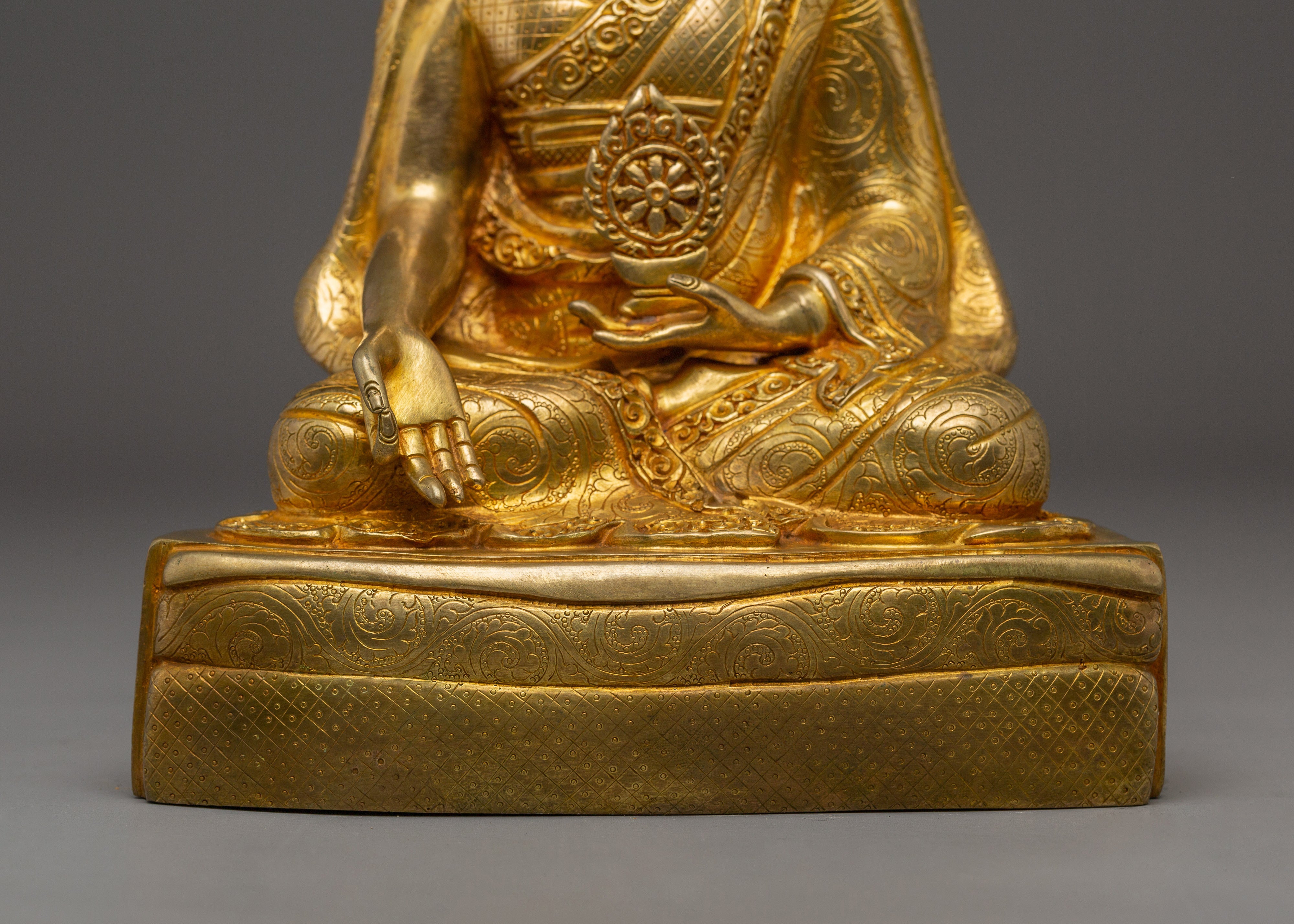 Drogon Chogyal phagpa Statue | Fifth Leader of Sakya School