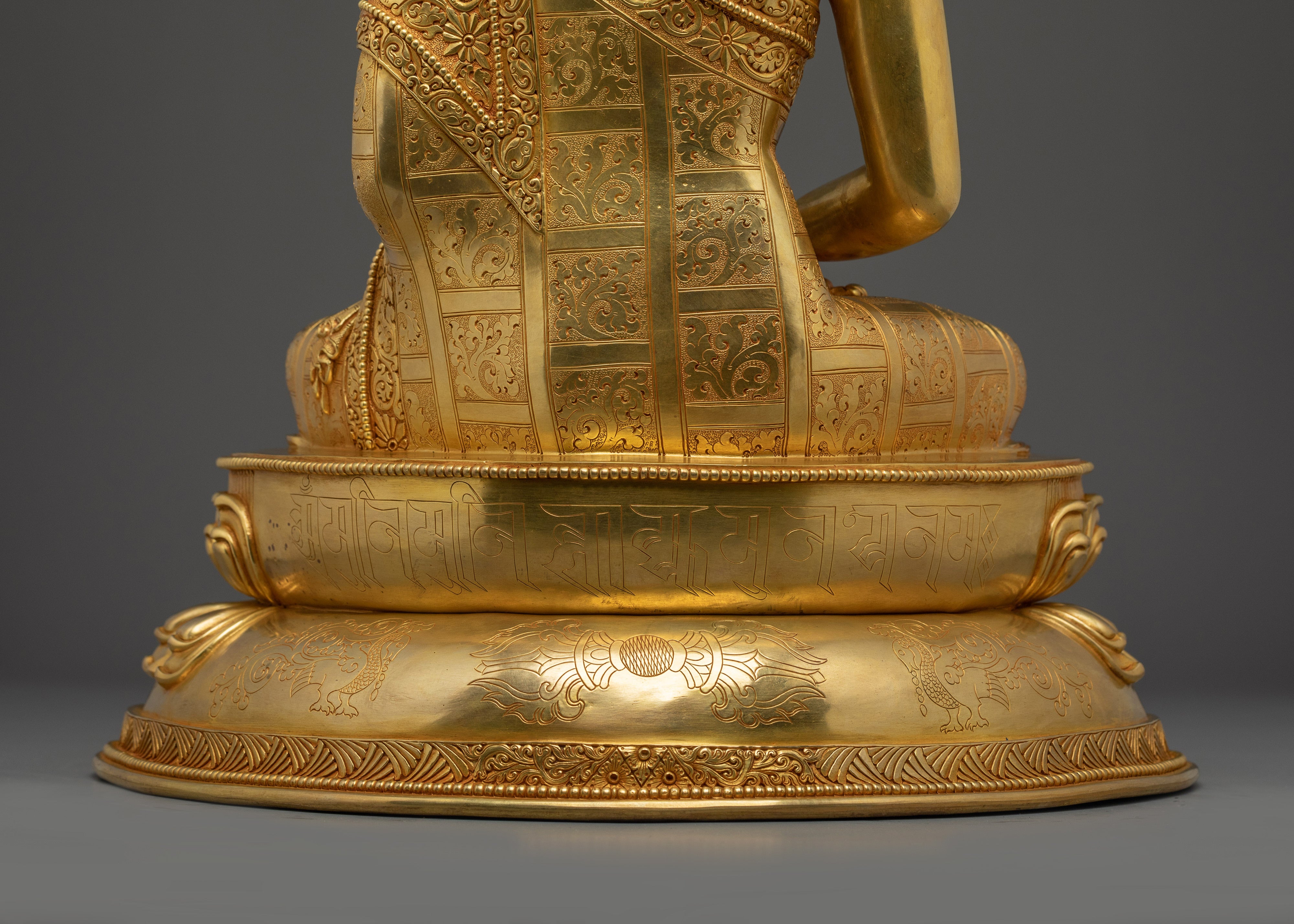 Tranquil Amitabha Buddha Handmade Statue | Buddhist Spiritual Artwork