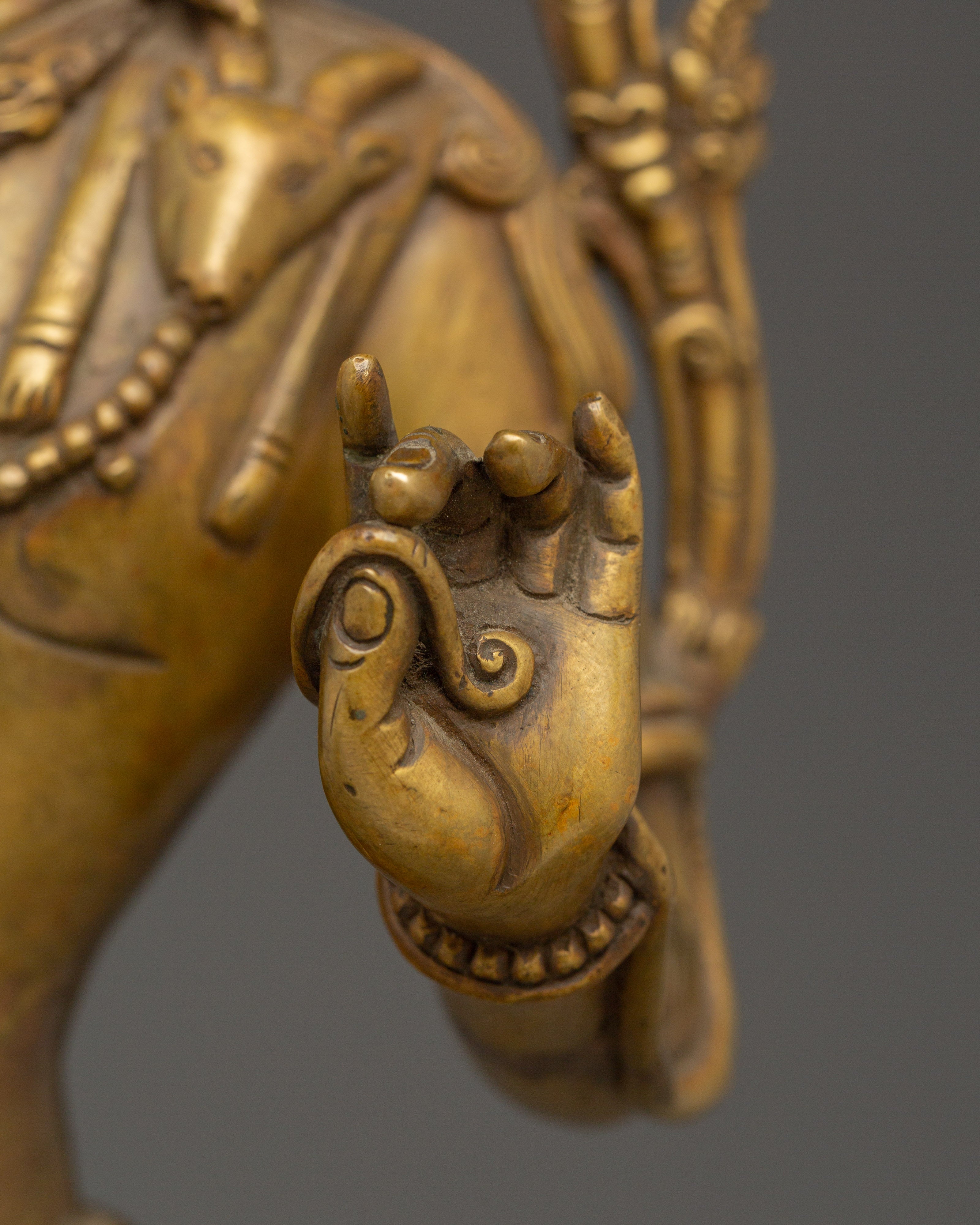 Serene Avalokiteshvara Copper Statue | Bodhisattva of Compassion
