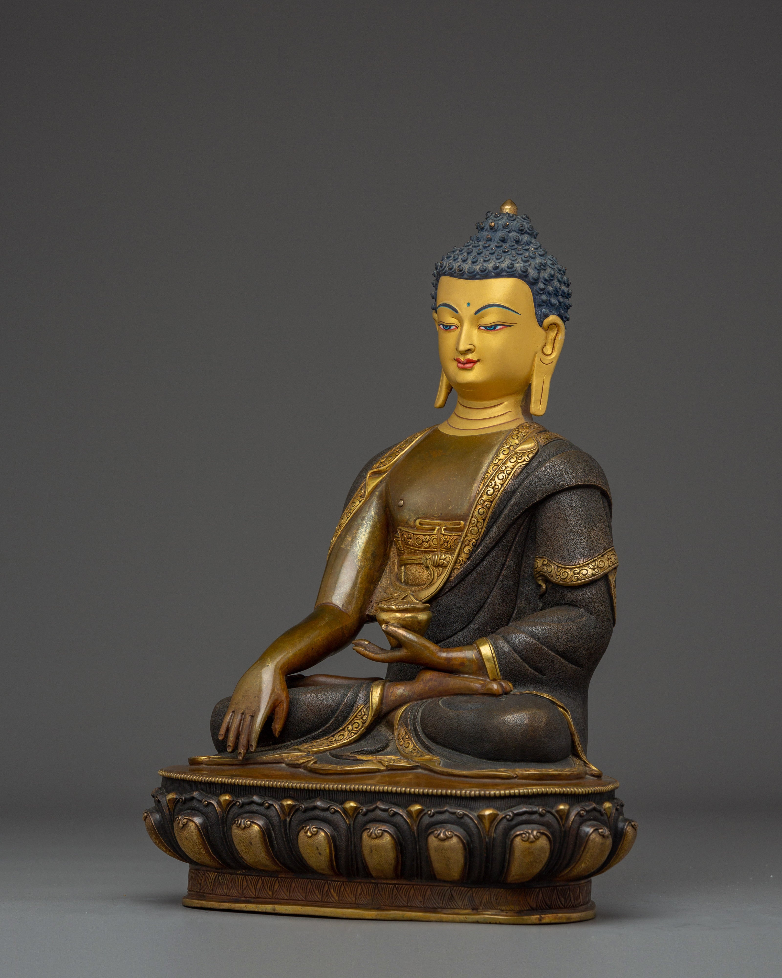 Peaceful 24K Gold Gilded Statue of Shakyamuni Buddha | Gautama Buddha Artwork