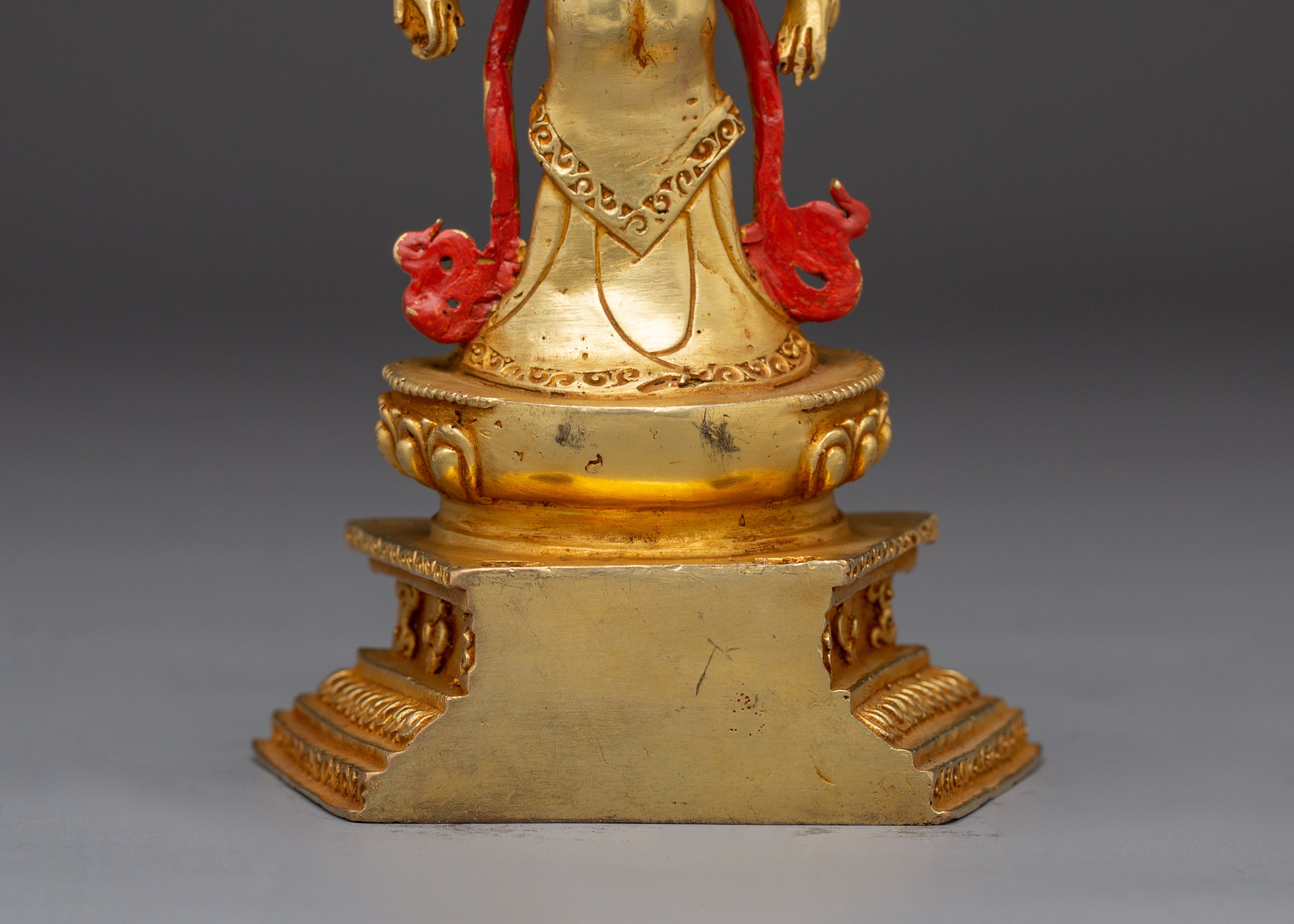 Machine made 1000 Armed Chenrezig Statue