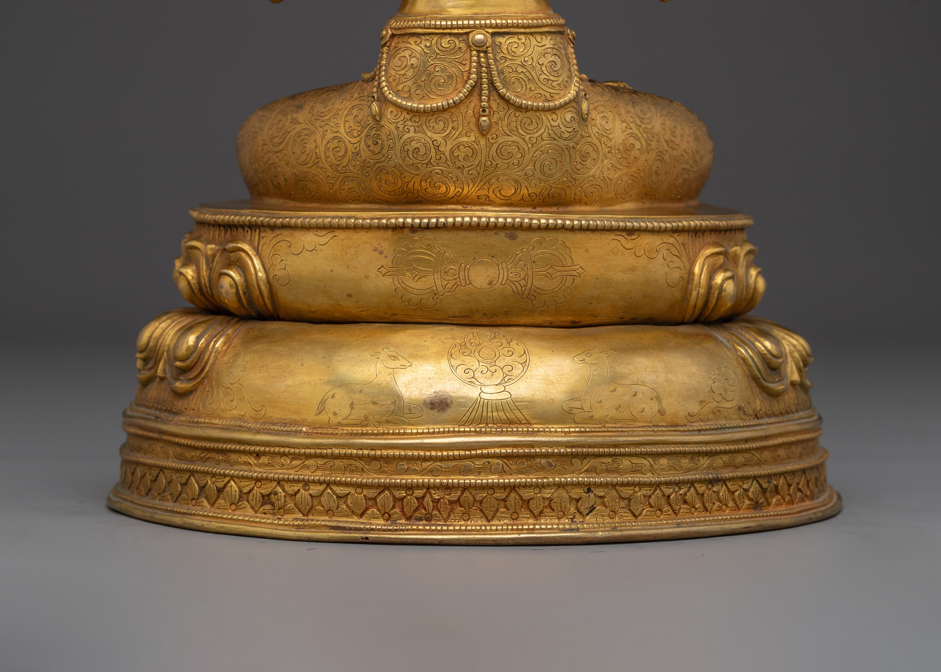 Buddhist Great Bodhisattva Chenrezig Statue | Symbol of Compassion